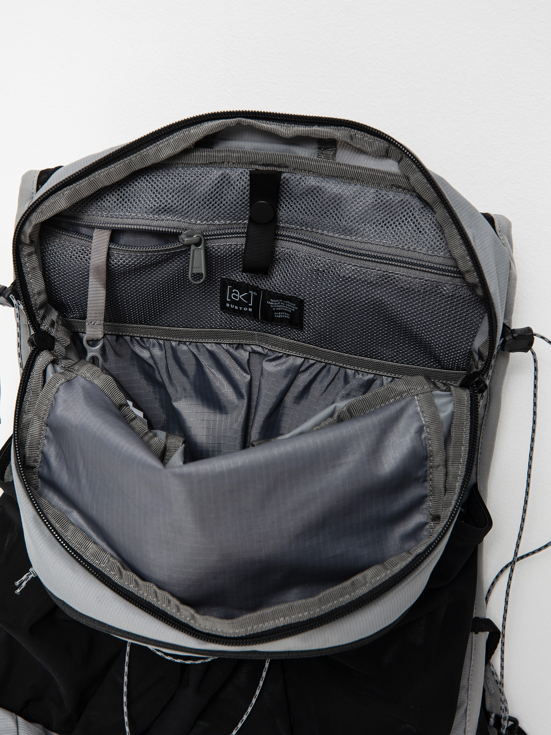 Burton Ak Surgence 20L Backpack (sharkskin)