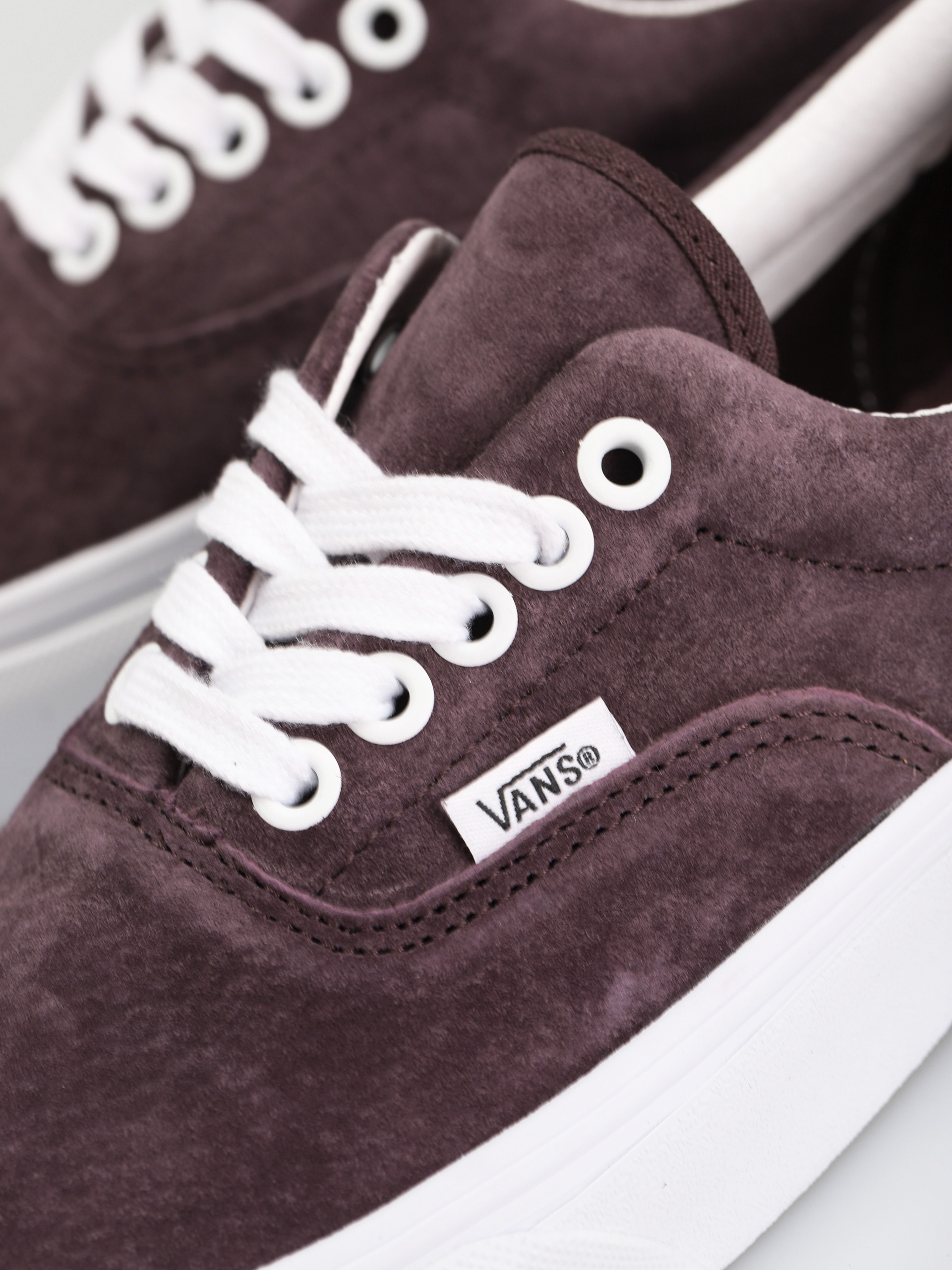 Vans era outlet wine