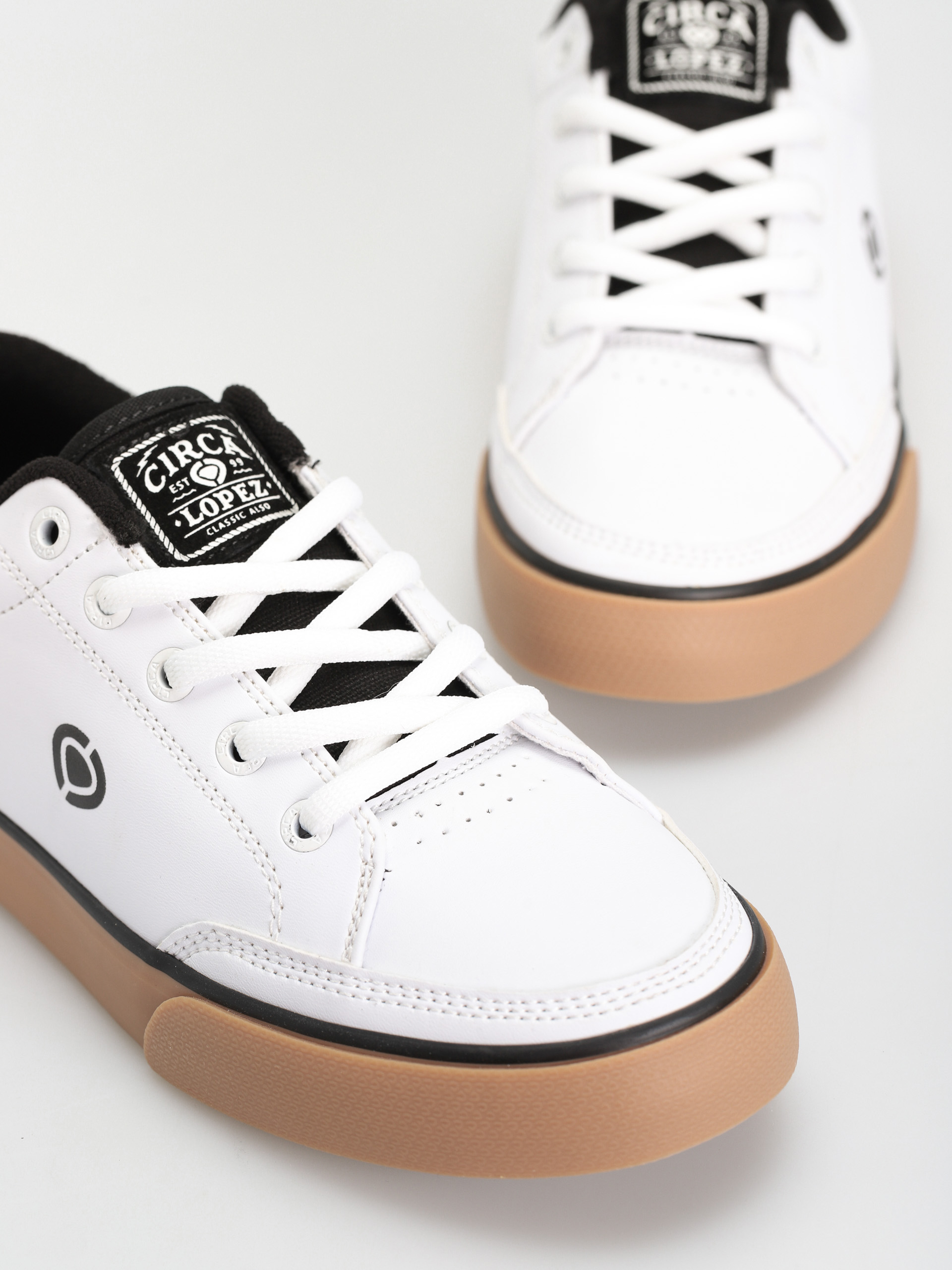 Circa Al 50 Slim Shoes (white gum)