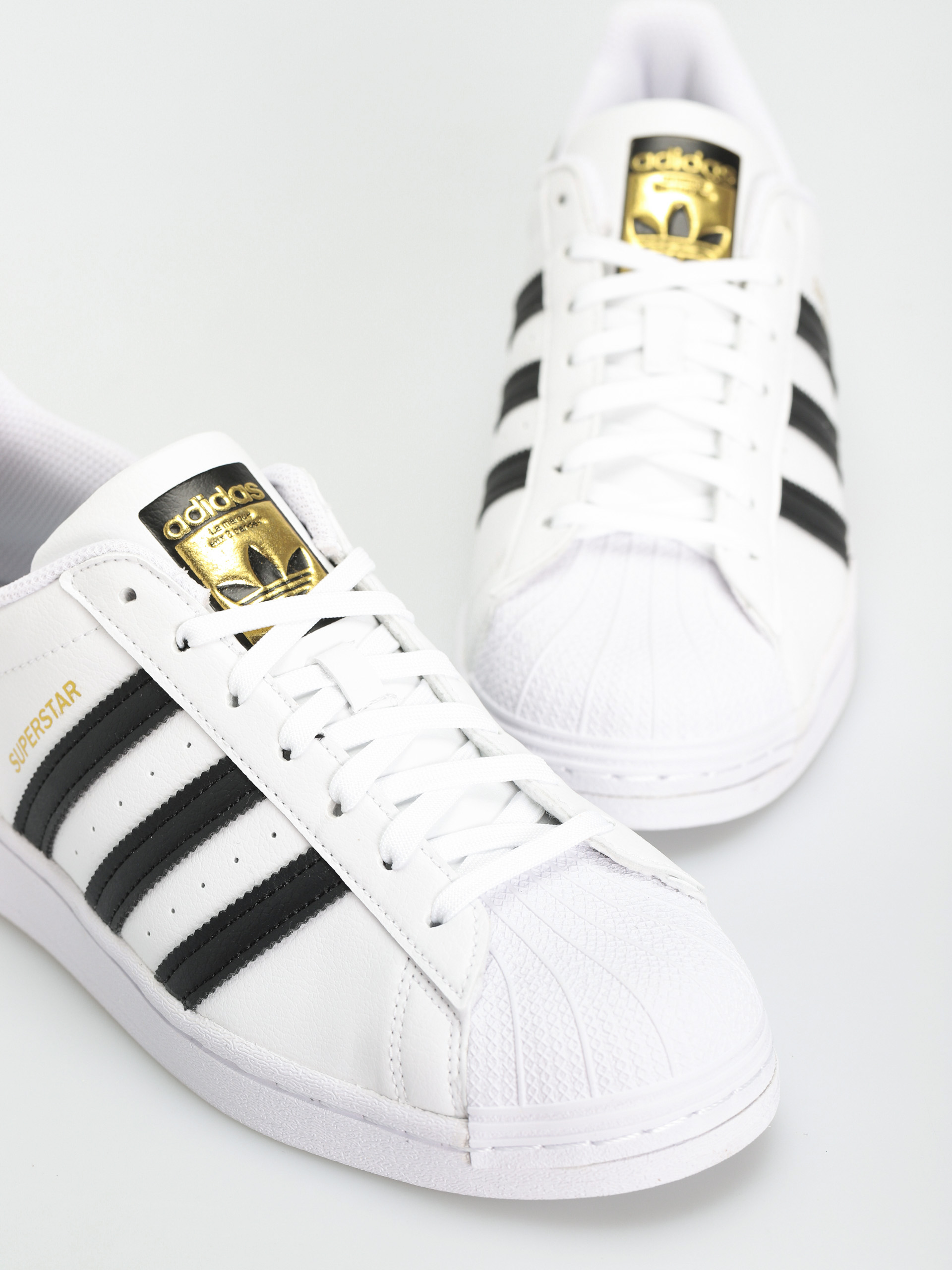 adidas Originals Superstar Vegan Shoes (ftwwht/cblack/green)