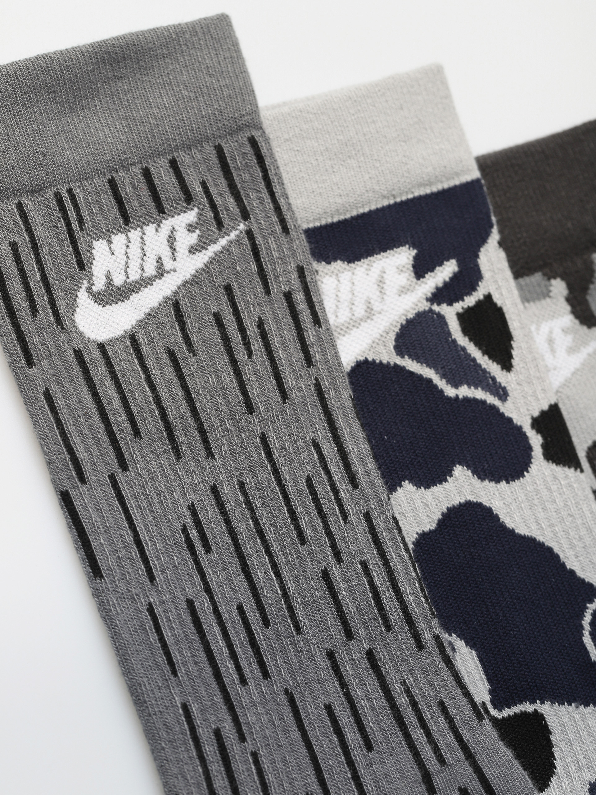 Nike SB Everyday Essential Socks (multi color)