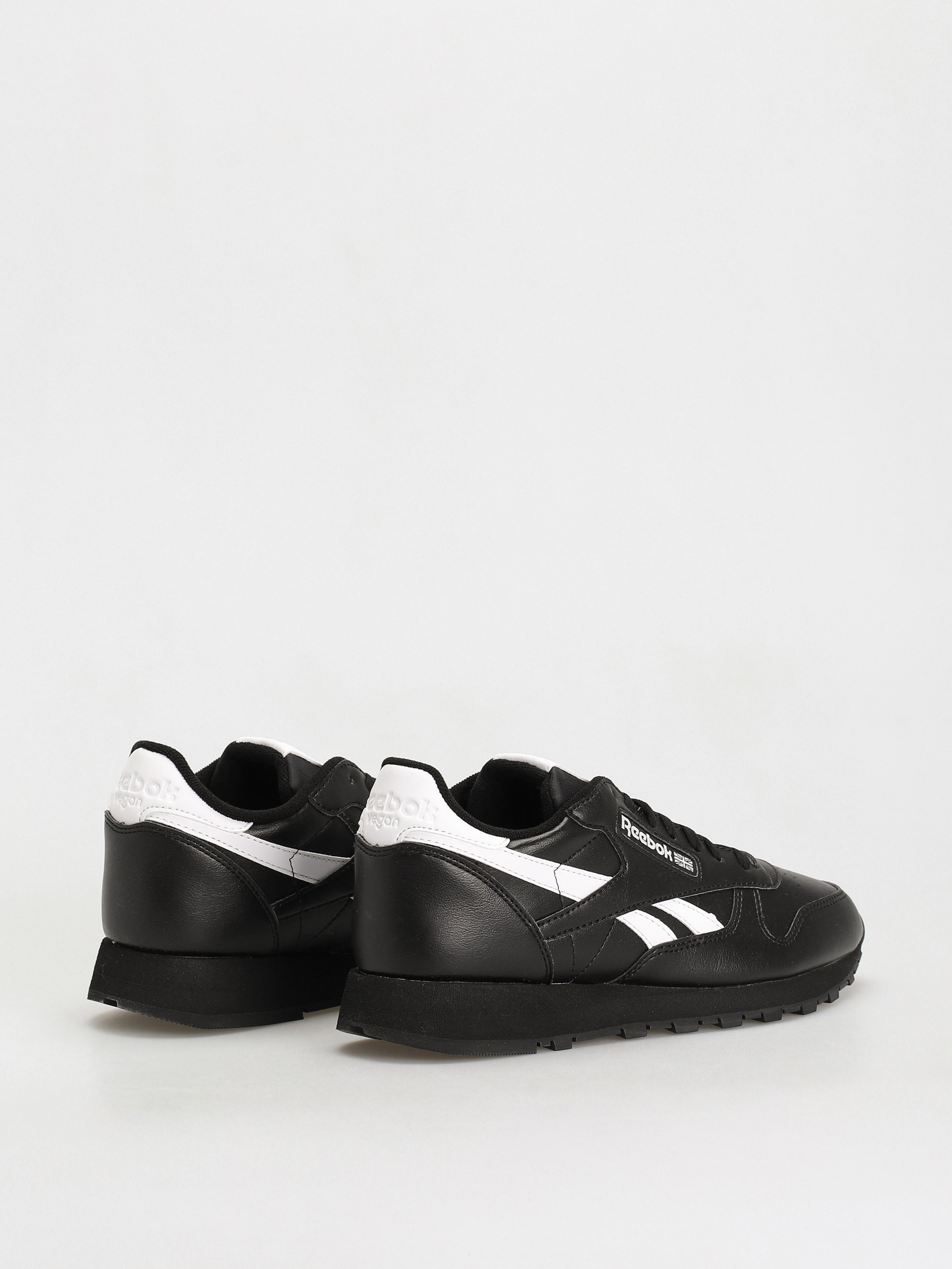 Reebok Classic Vegan Shoes (cblack/ftwwht/cblack)