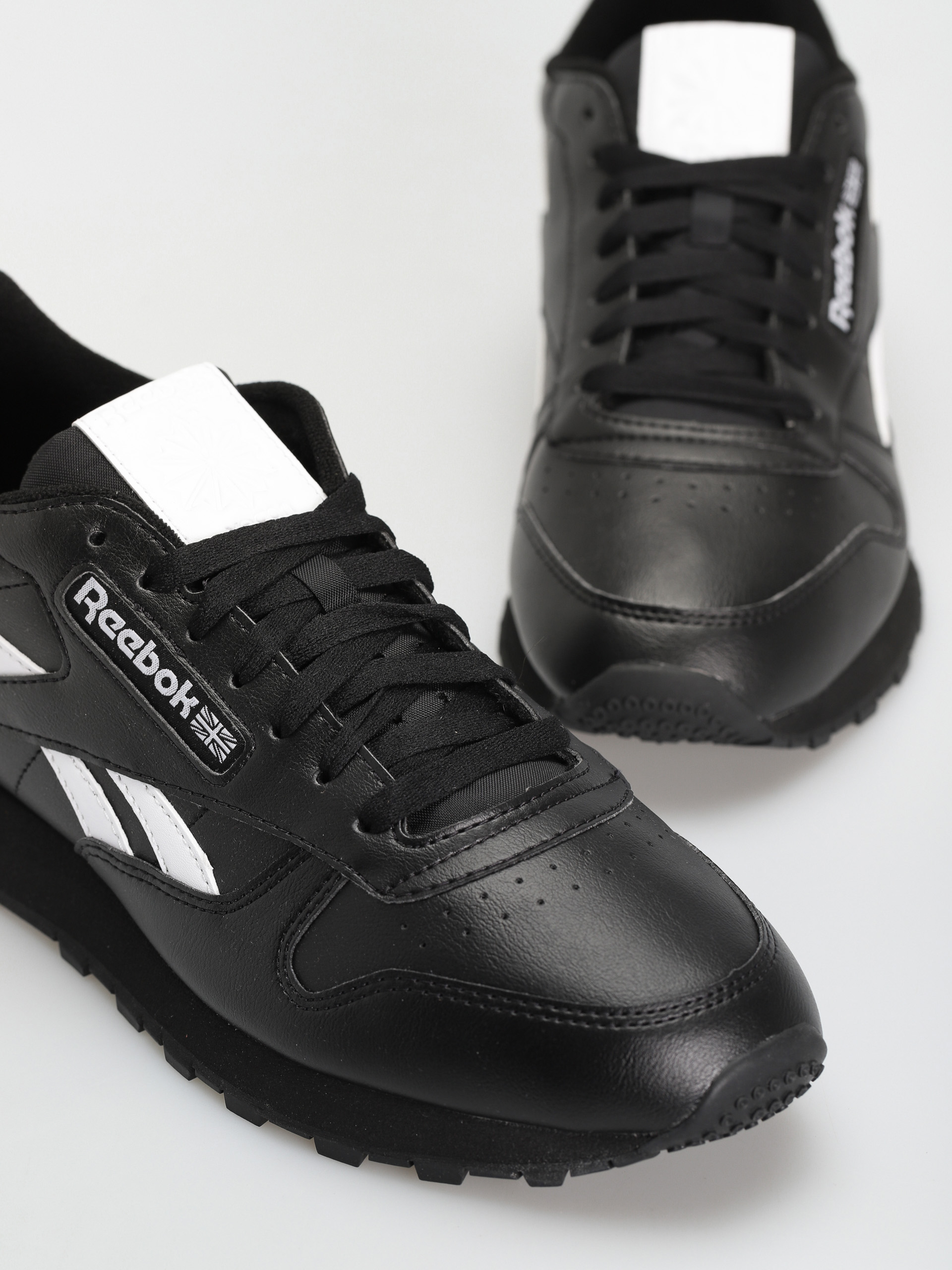 Reebok Classic Vegan Schuhe (cblack/ftwwht/cblack)