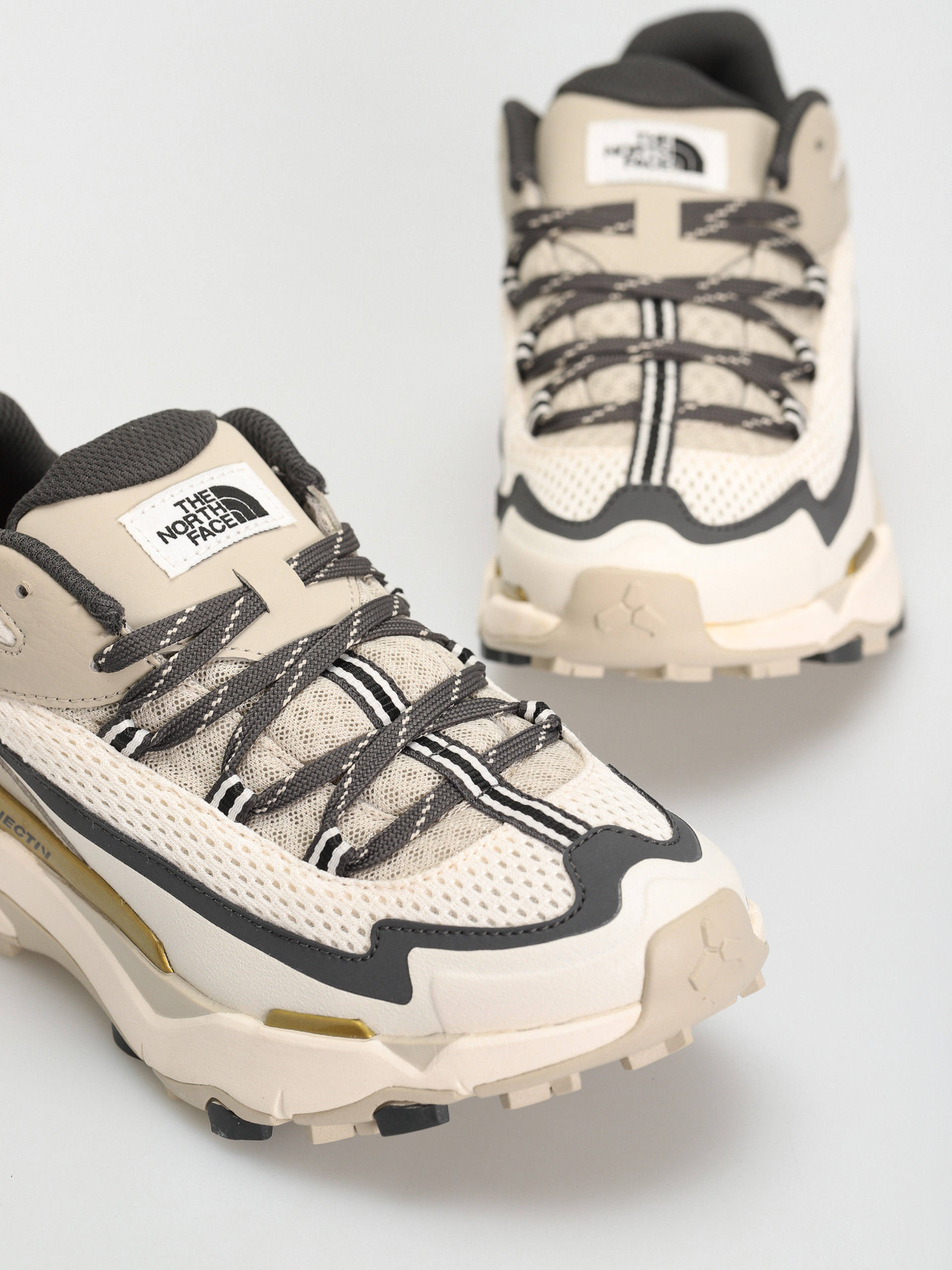 The North Face Vectiv Taraval Schuhe Wmn (gardenia white/sandstone)