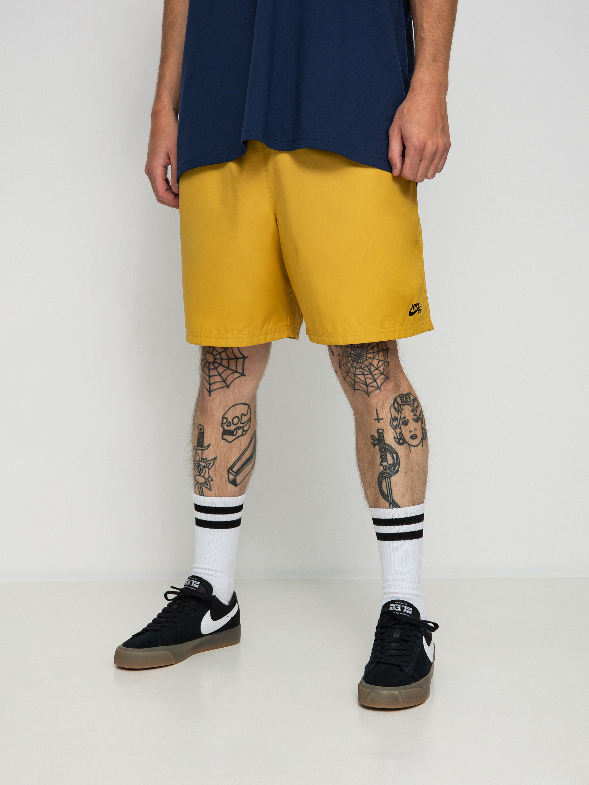 nike sb pull on chino shorts