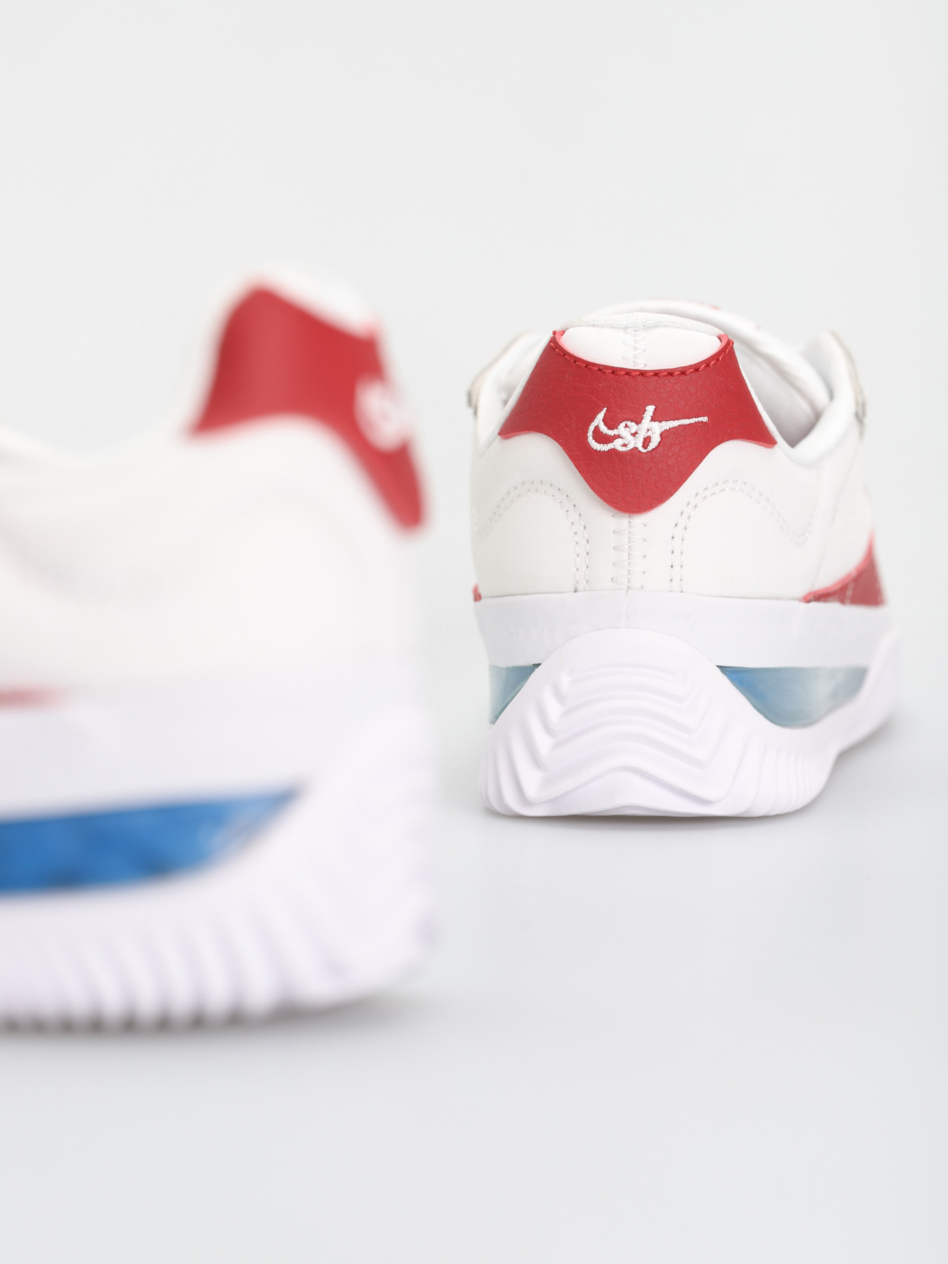 Nike SB BRSB Eco Shoes (white/varsity red varsity royal white)