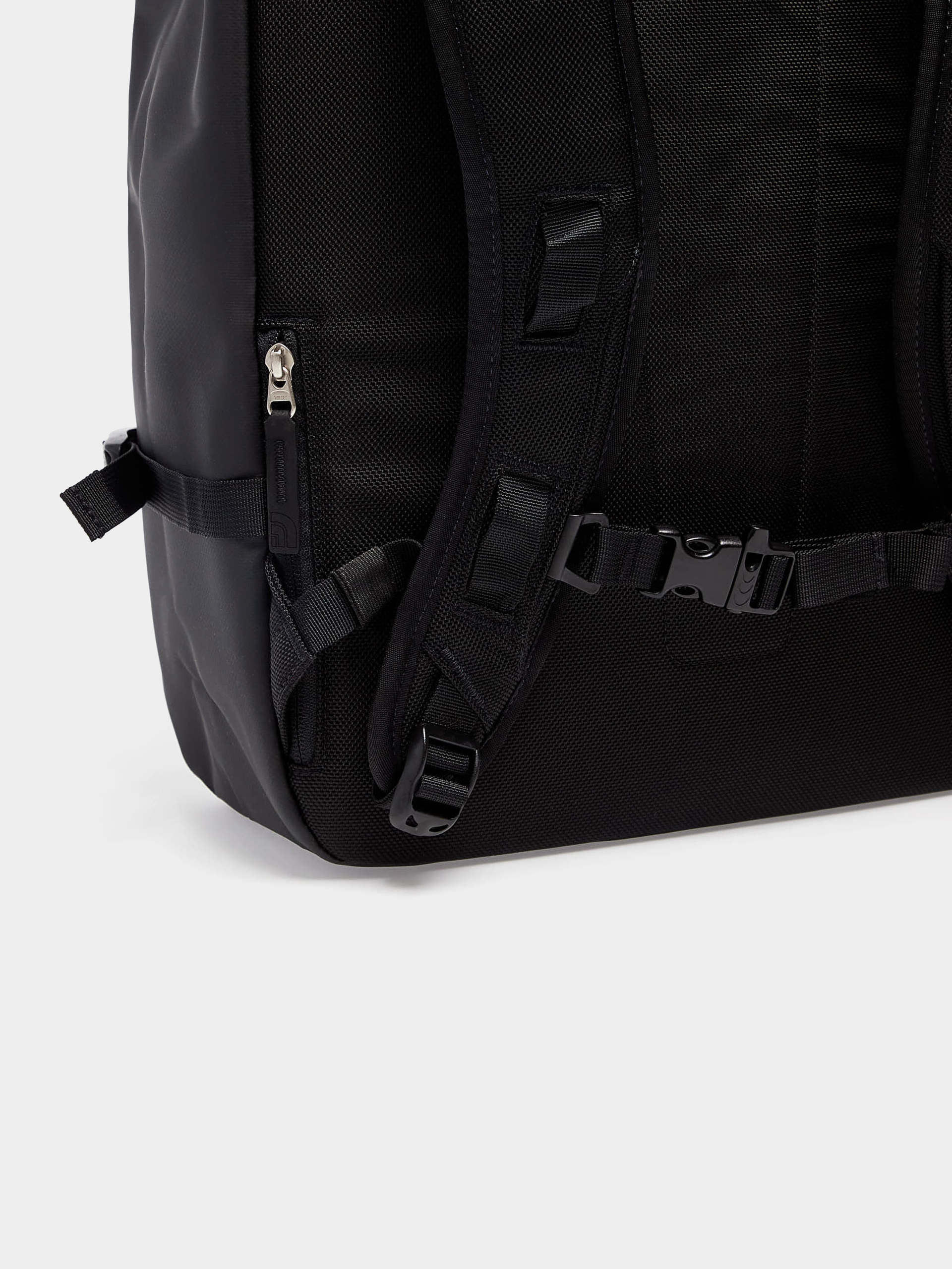 The North Face Base Camp Fuse Box Backpack (tnf black/tnf black)