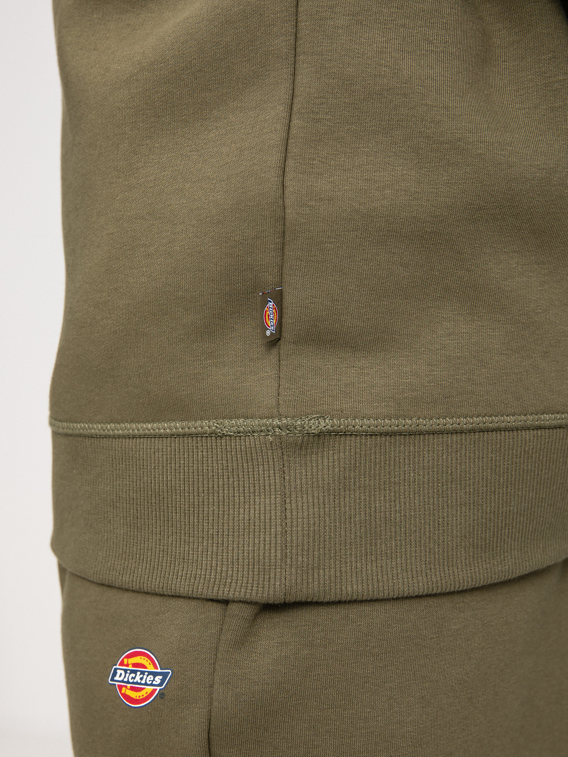 Dickies Oakport Quarter Zip Sweatshirt (military green)