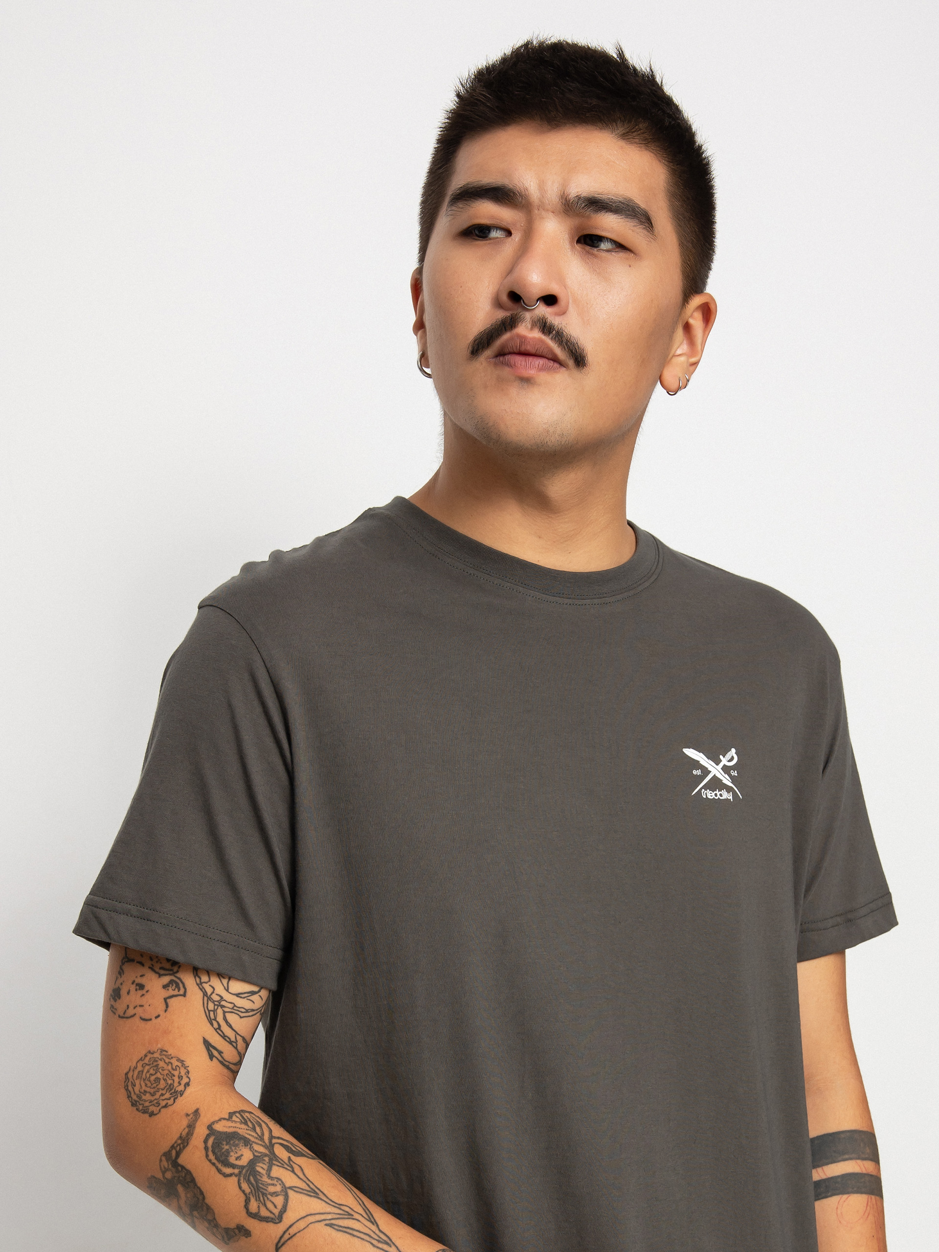 Iriedaily Chestflag T-shirt - grey (night olive)