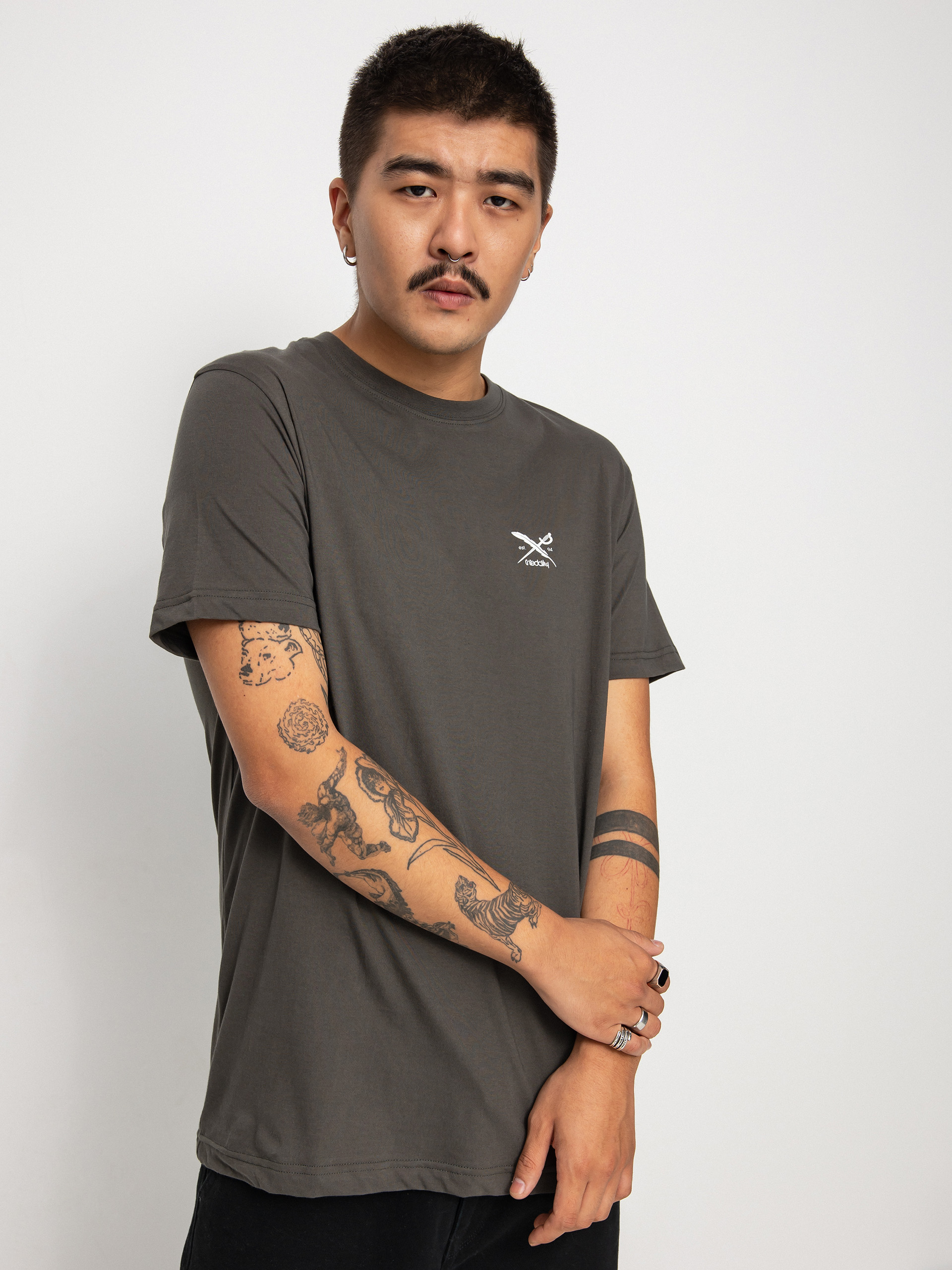 Iriedaily Chestflag T-shirt (night olive)