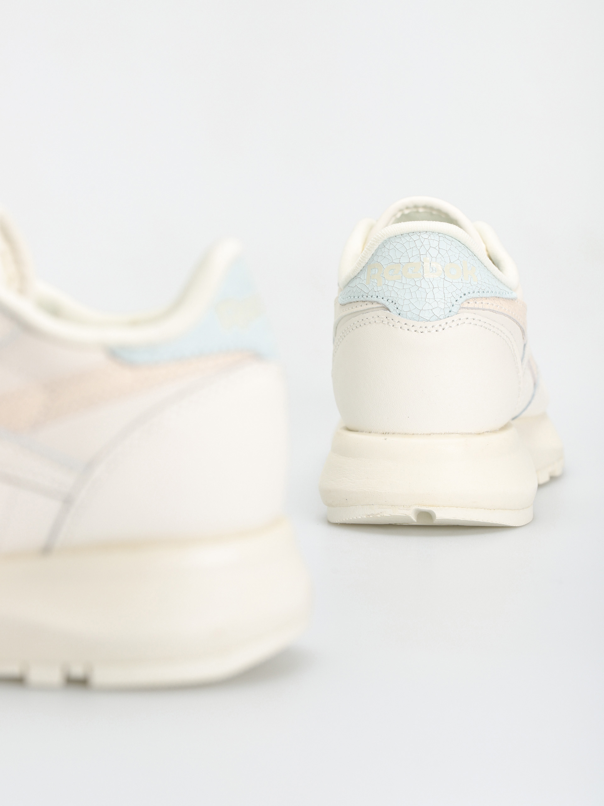 Reebok Classic Leather Sp Shoes Wmn (chalk/chalk/glablu)