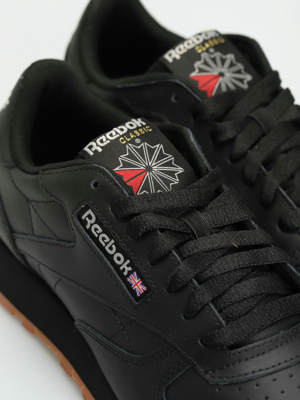 Reebok Classic Leather Shoes (cblack/pugry5/rbkg03)