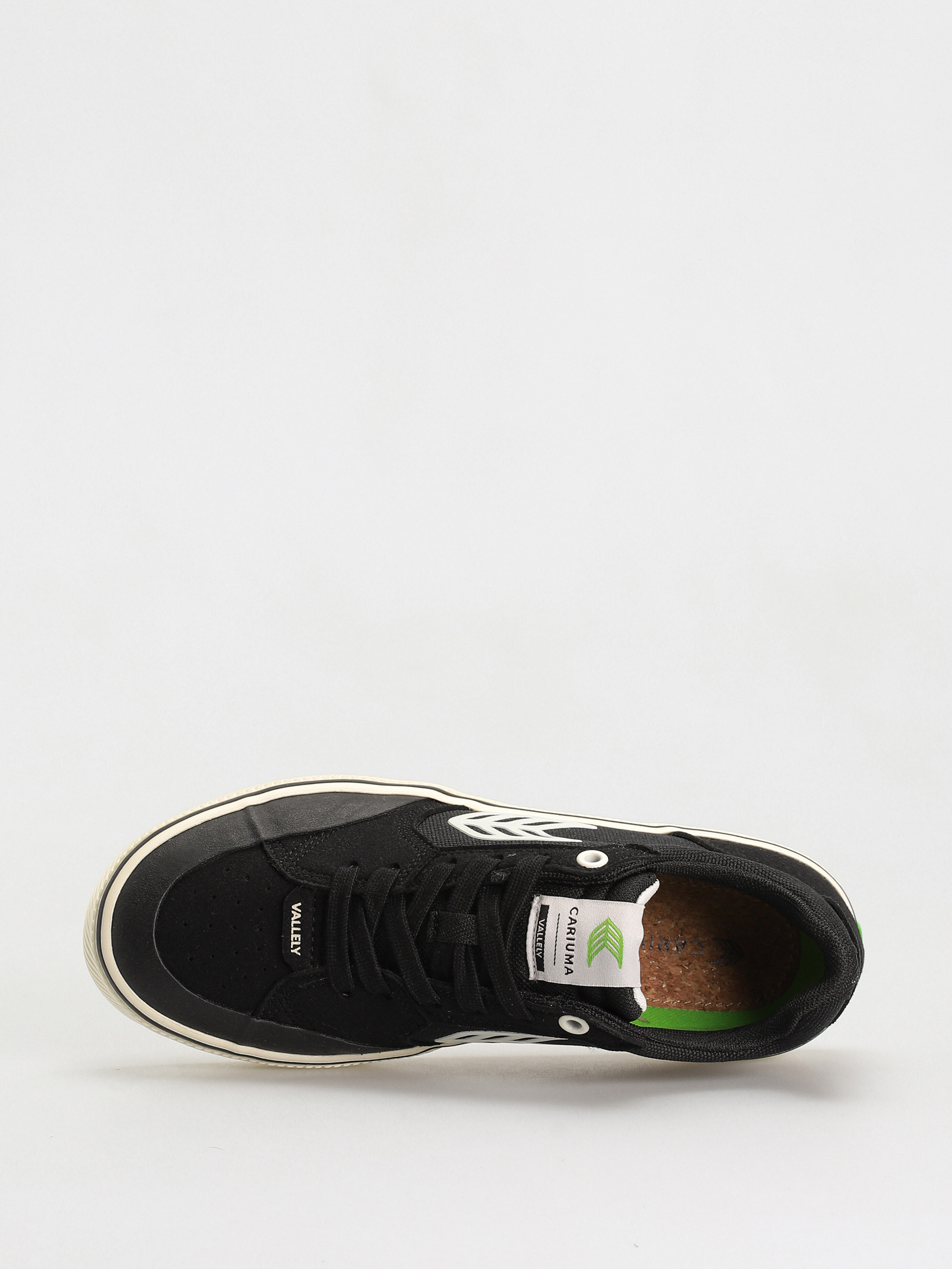 Cariuma Vallely Shoes (black/ivory)