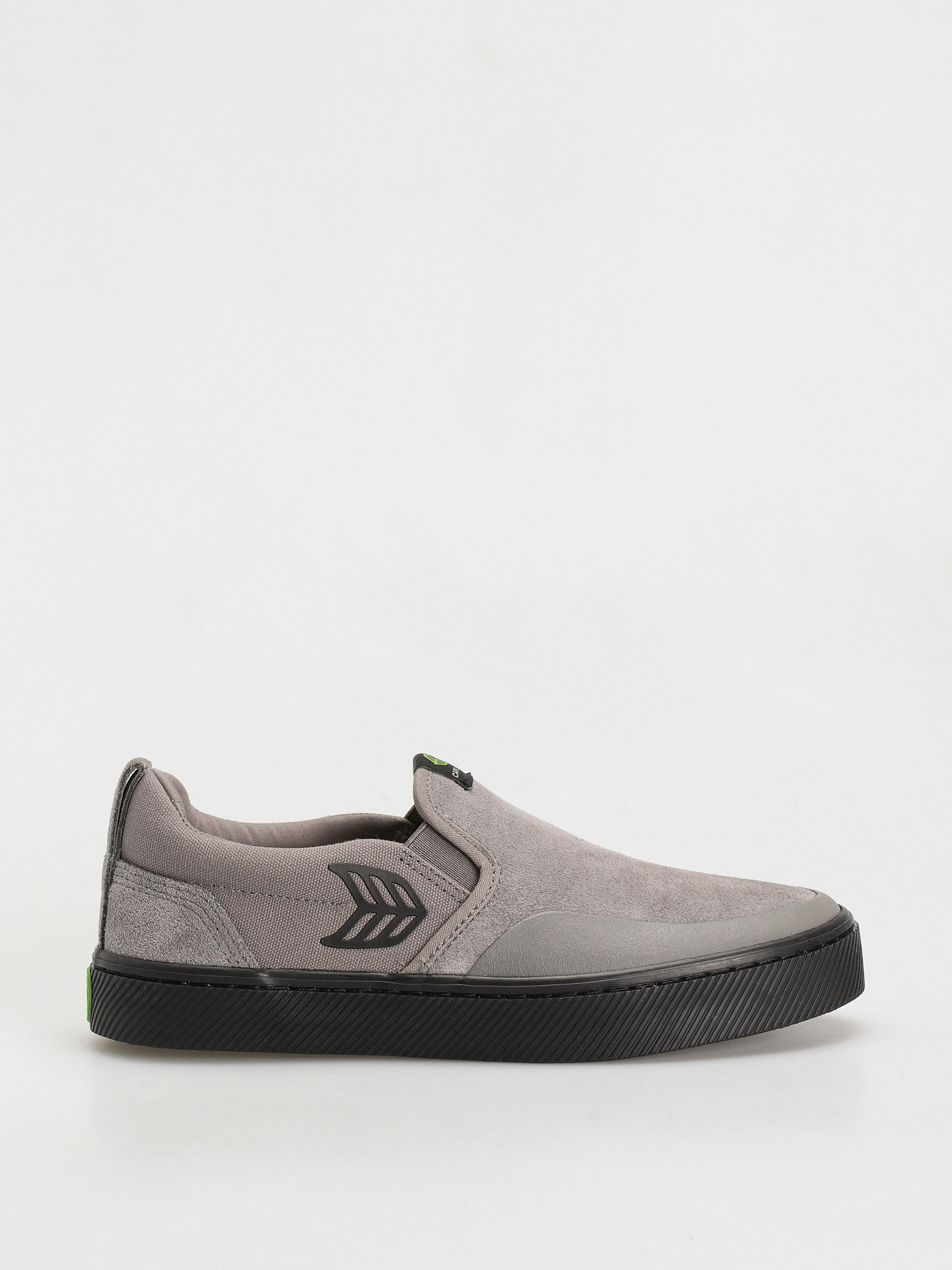 Cariuma Catiba Pro Slip On Shoes (grey/black)