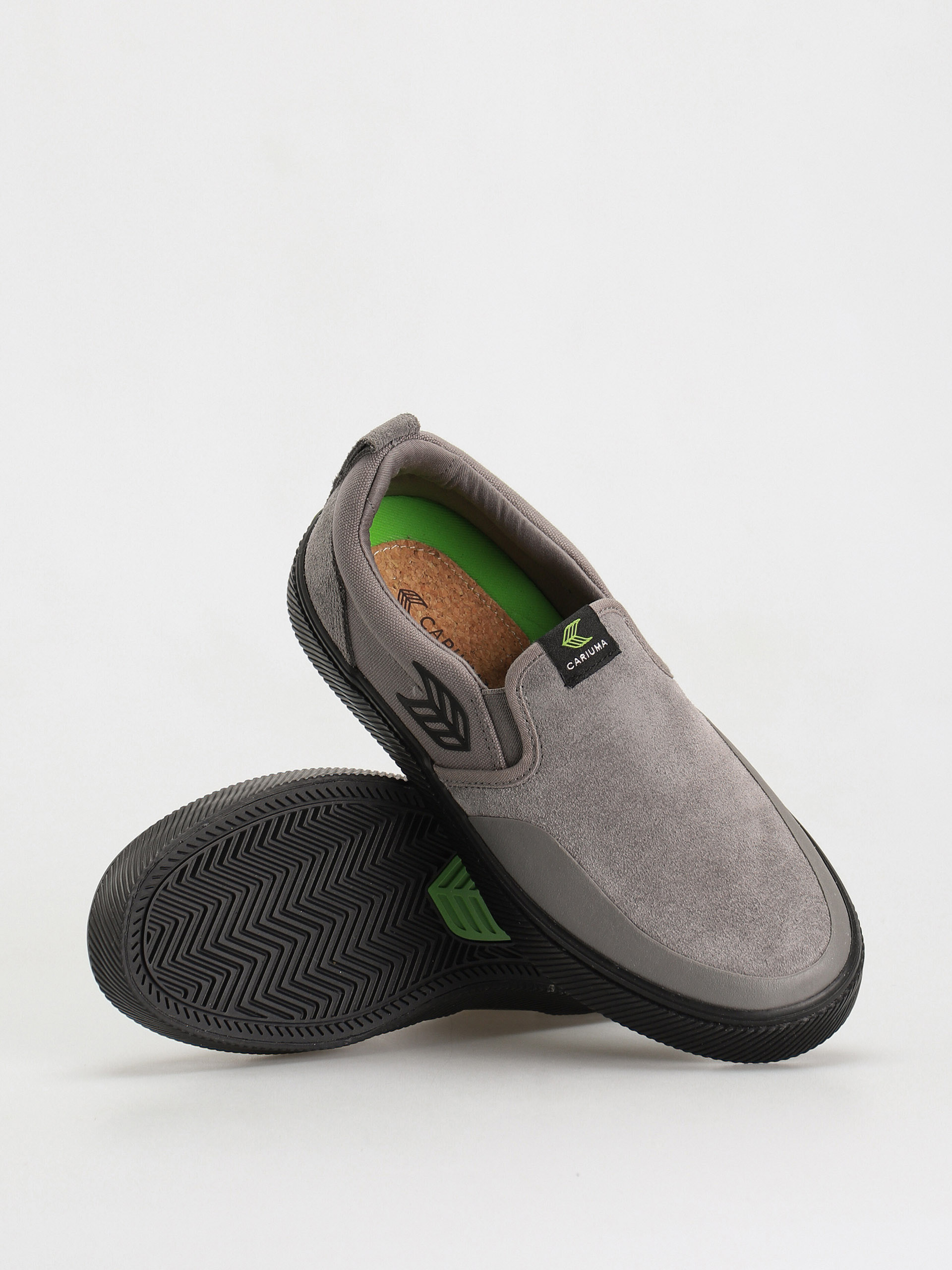 Cariuma Catiba Pro Slip On Shoes (grey/black)
