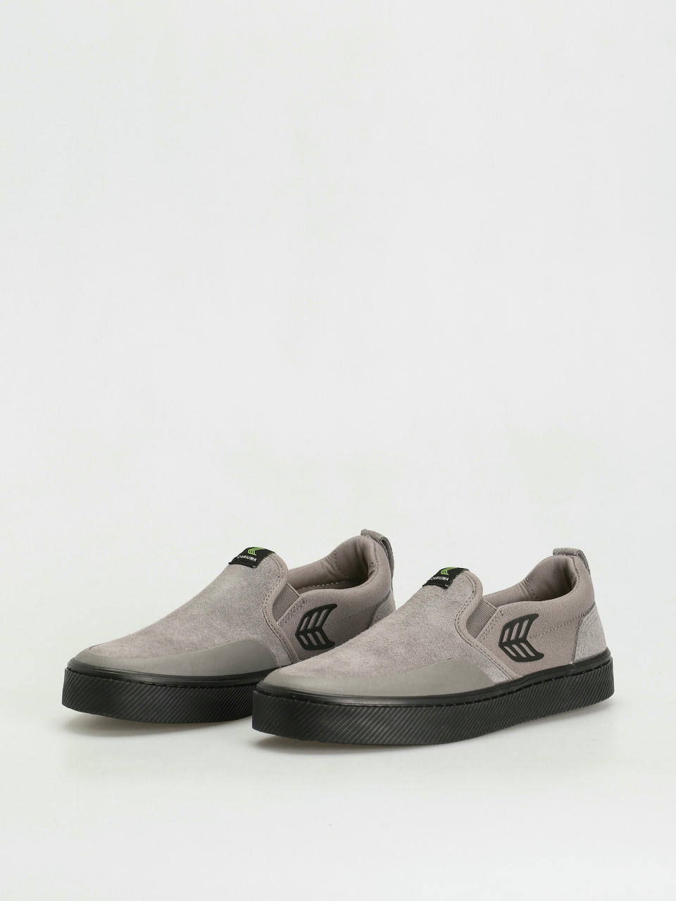 CARIUMA: Men's Black Slip-on Skate Sneakers