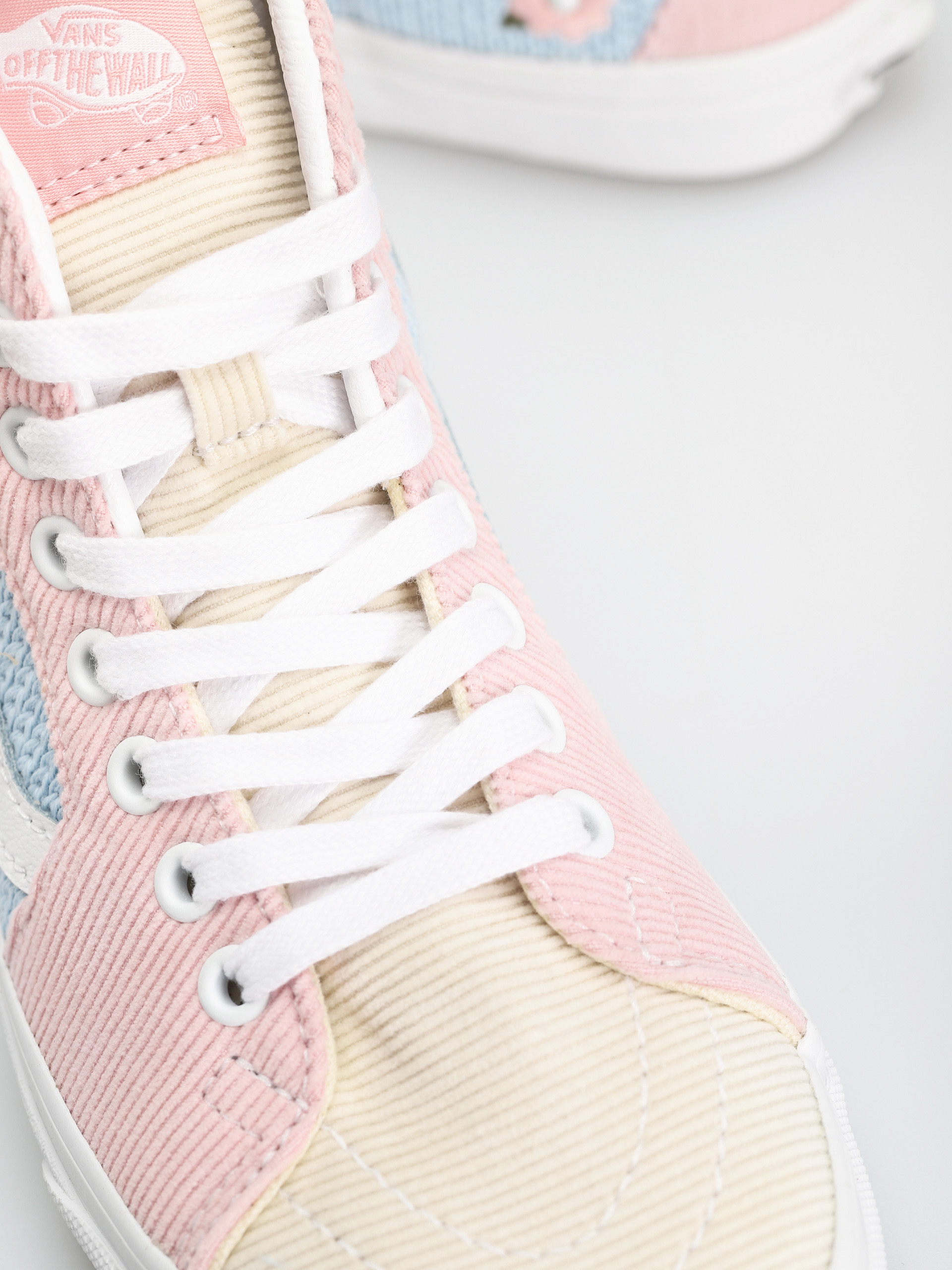 Vans Sk8 Hi Shoes (knitted florals multi)