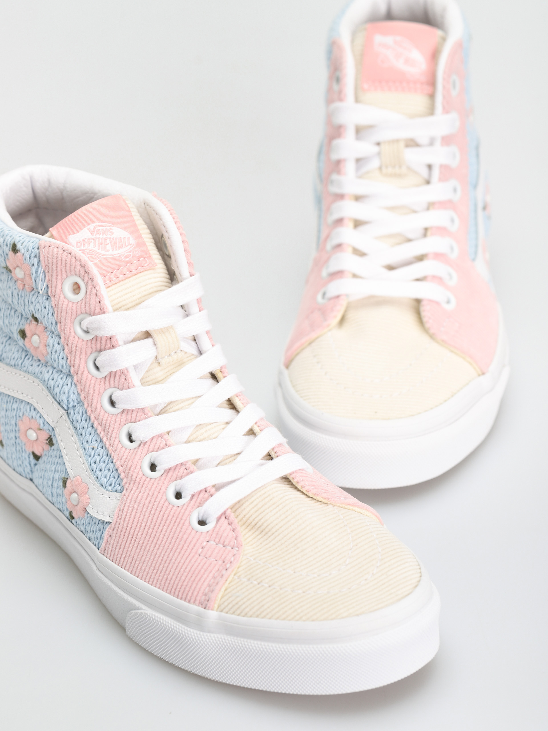 Vans Sk8 Hi Shoes (knitted florals multi)
