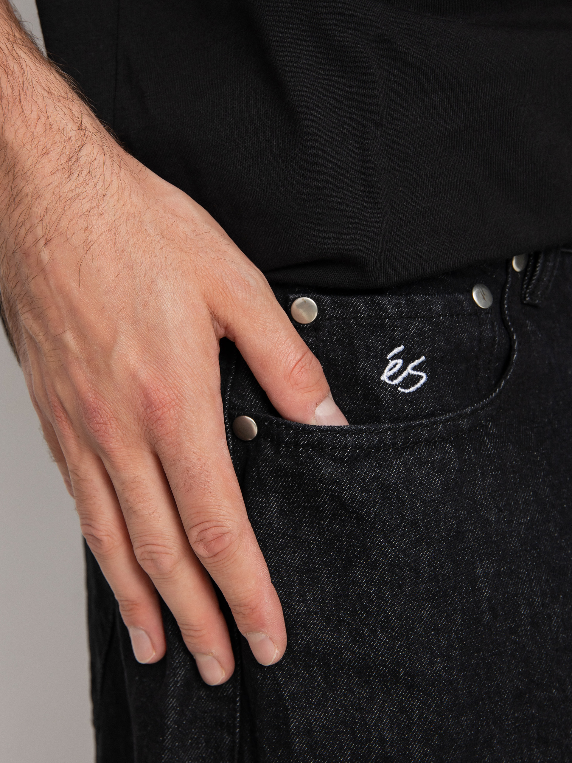 eS Baggy Denim Pants (black wash)