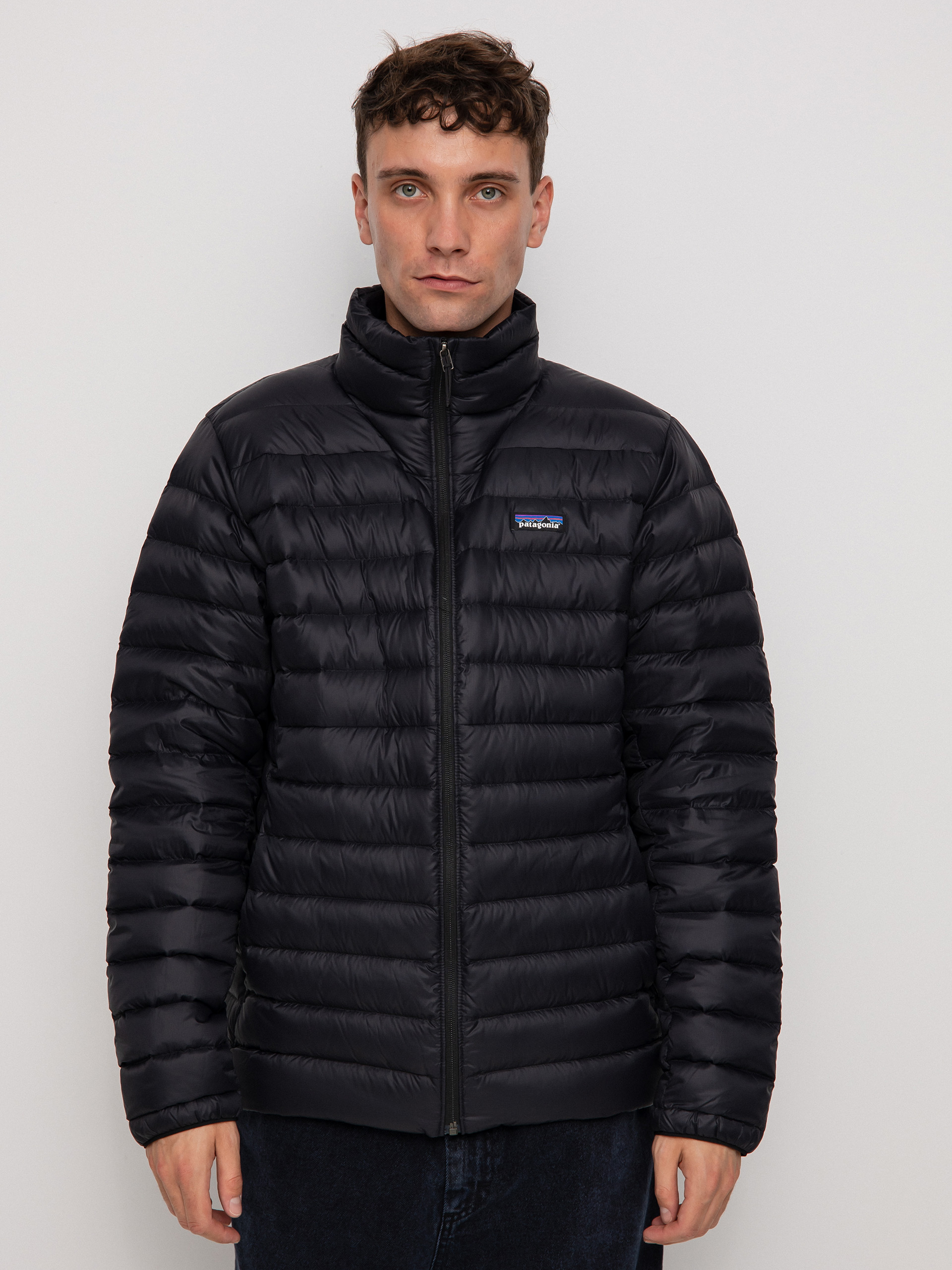 Patagonia Down Sweater Jacket (black)