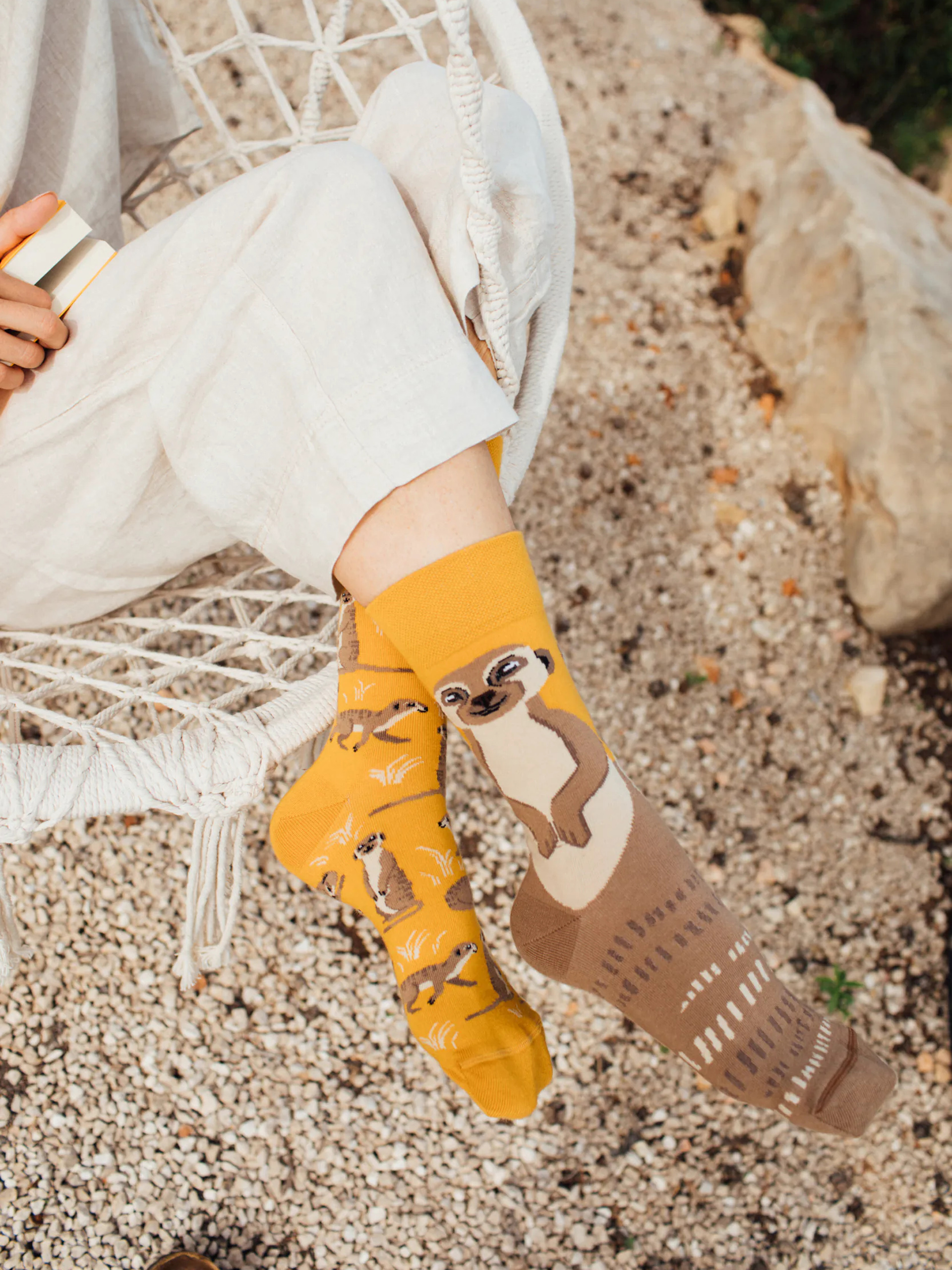 Many Mornings The Meerkat Socks (yellow/brown)