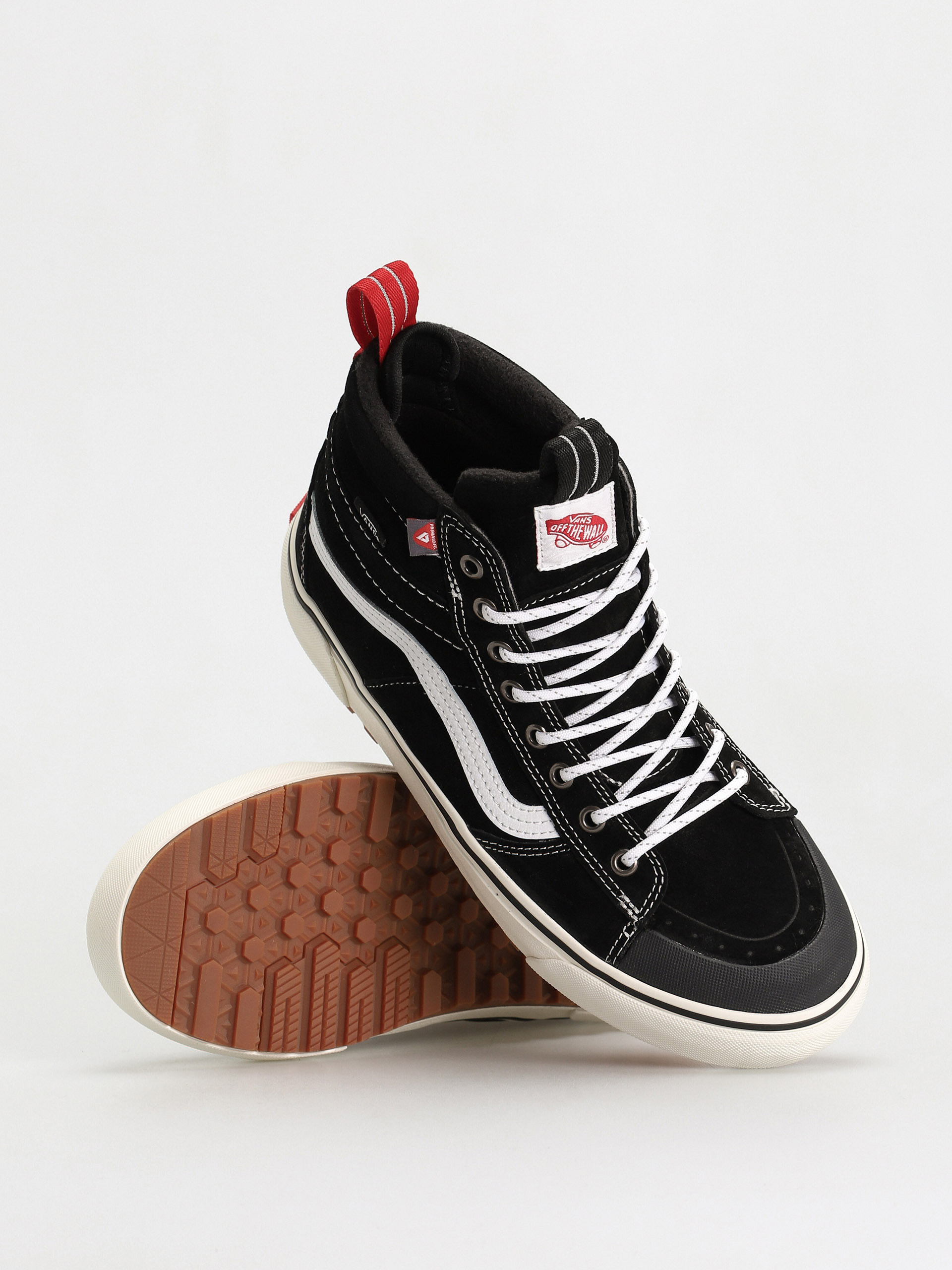 Vans Sk8 Hi MTE Shoes black (black/true white)