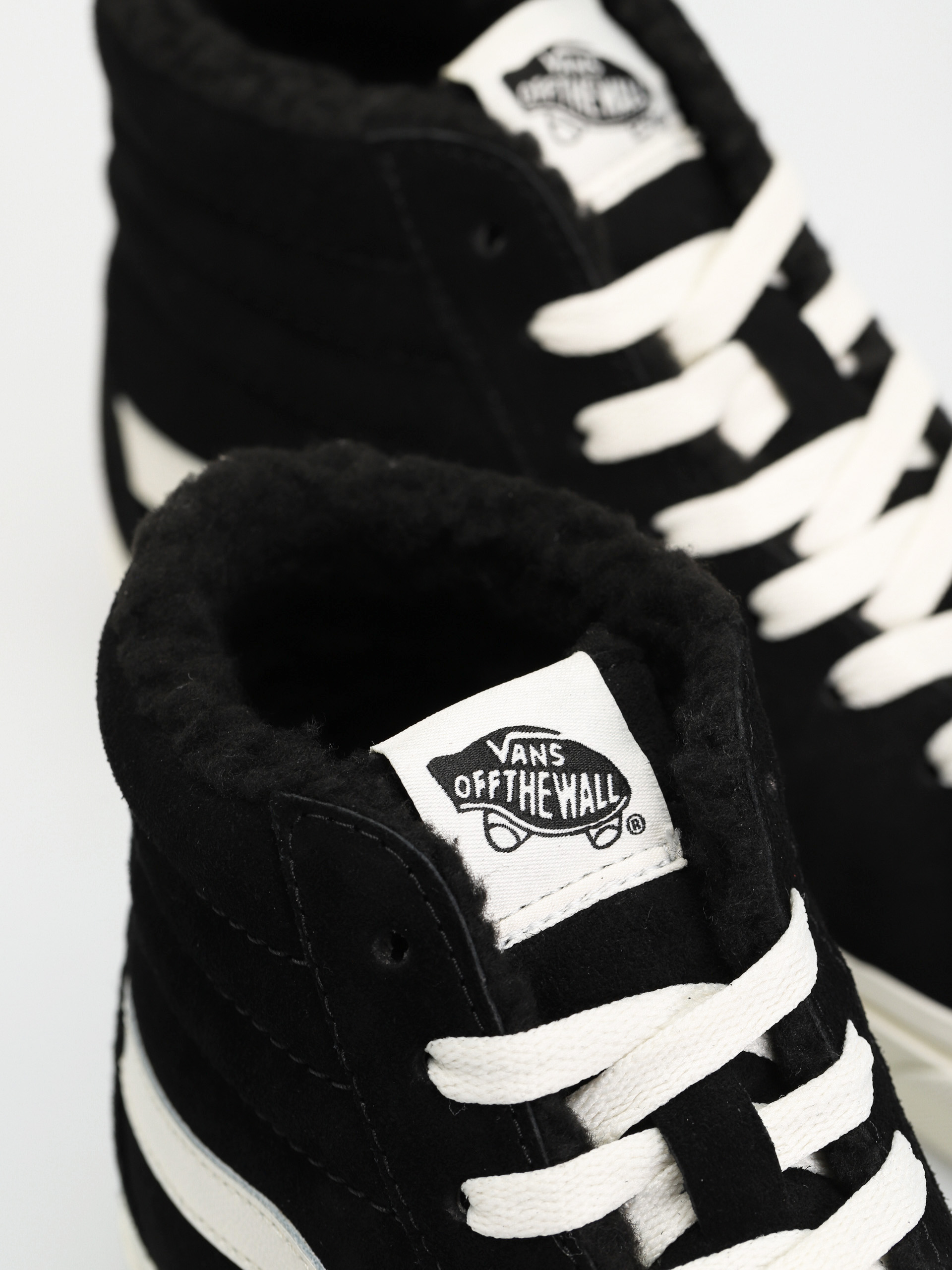 Vans Sk8 Hi Shoes (cozy hug black)