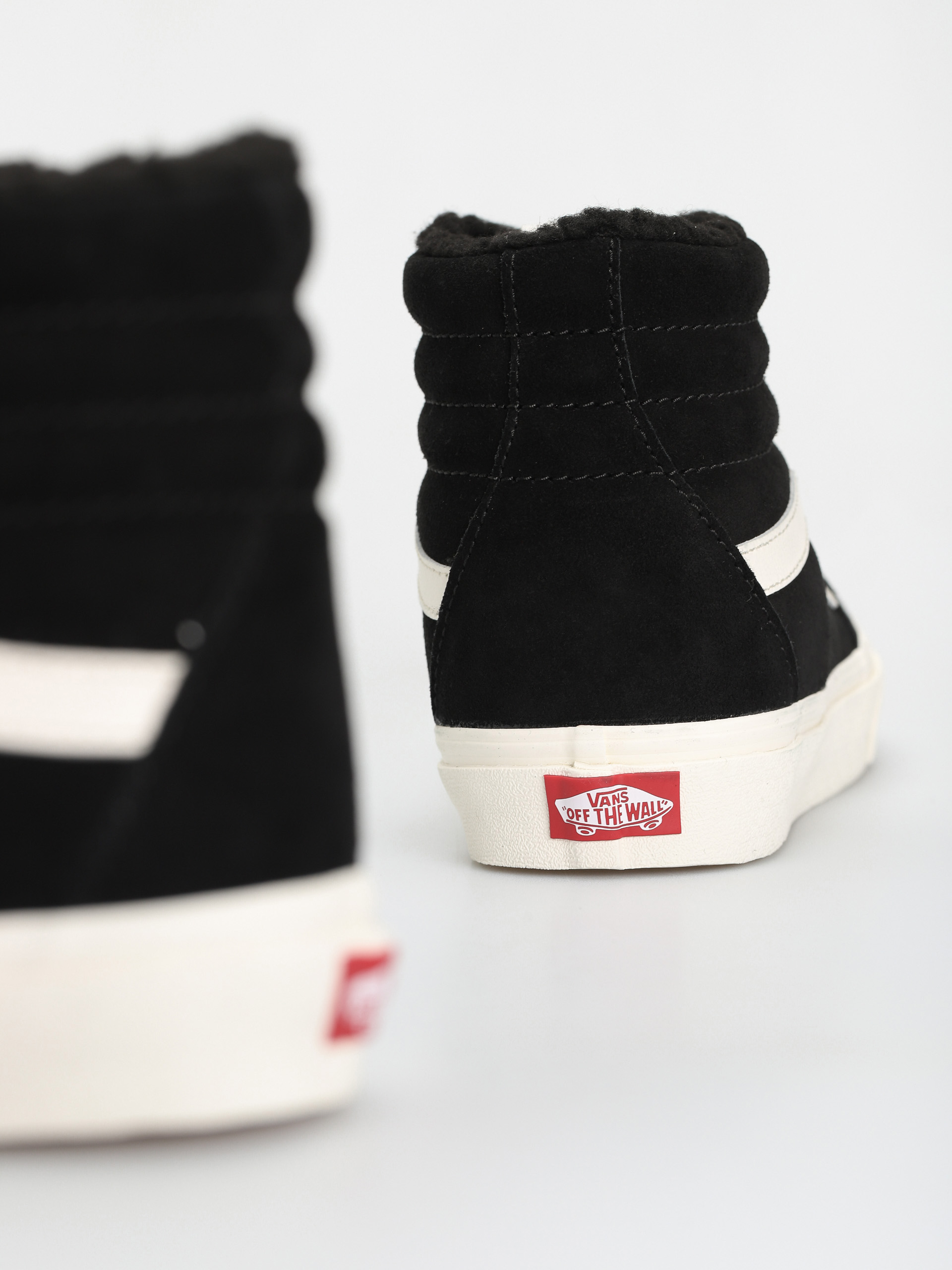 Vans Sk8 Hi Shoes (cozy hug black)