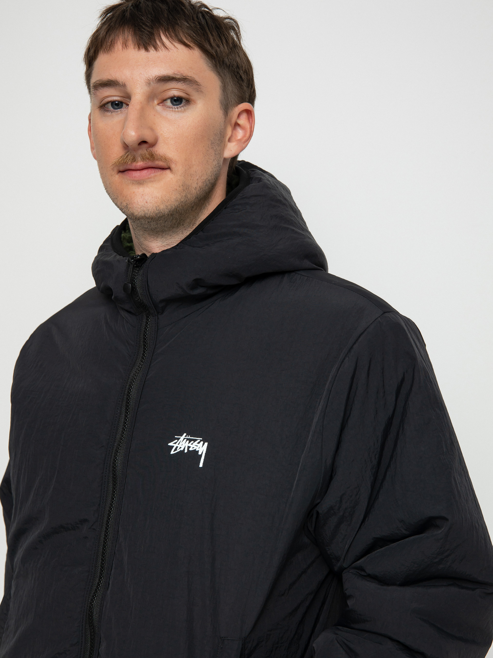 Stussy Sherpa Jacke (olive)