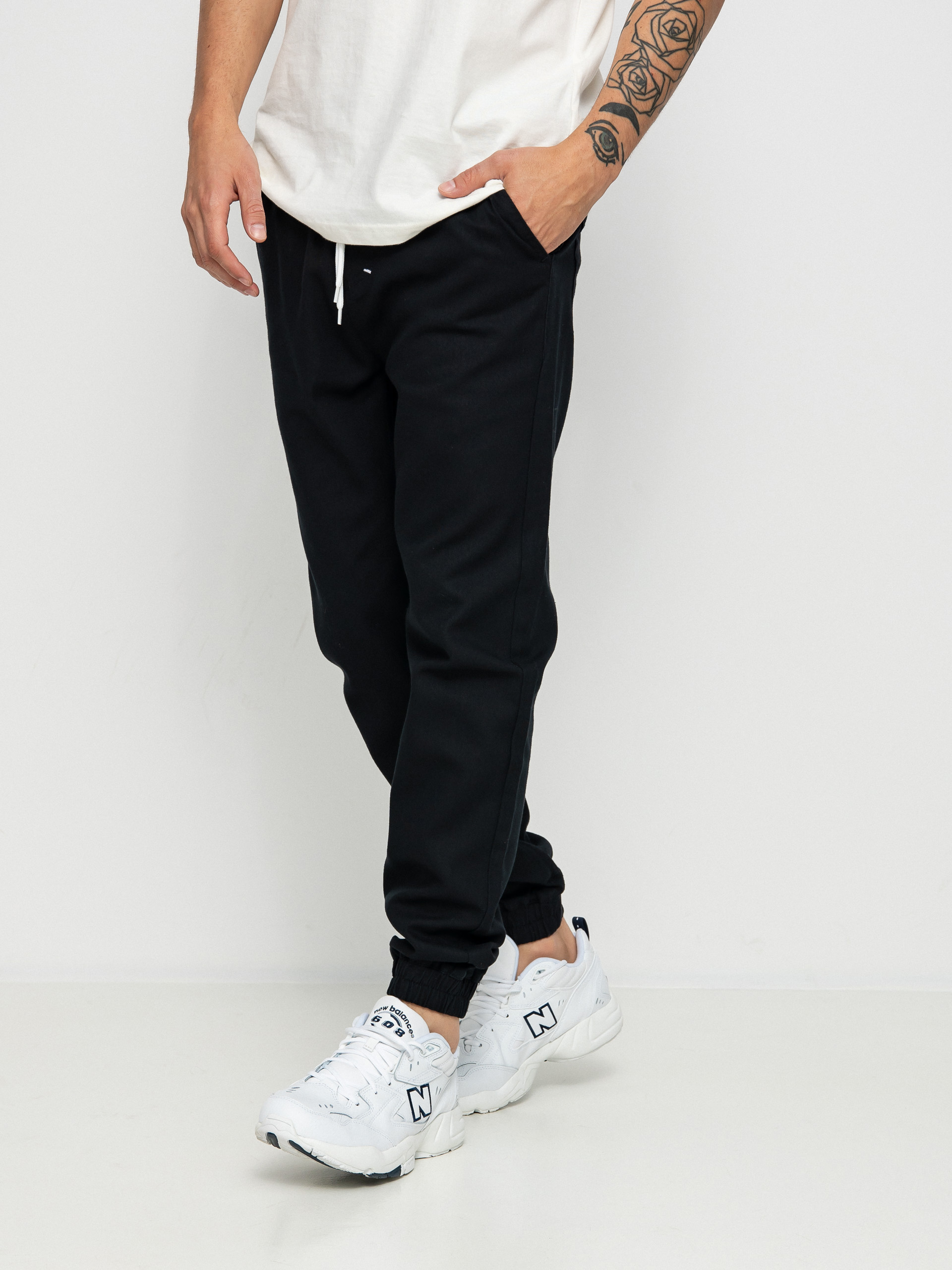 MassDnm Signature 2.0 Joggers Sneaker Fit Hose (black)