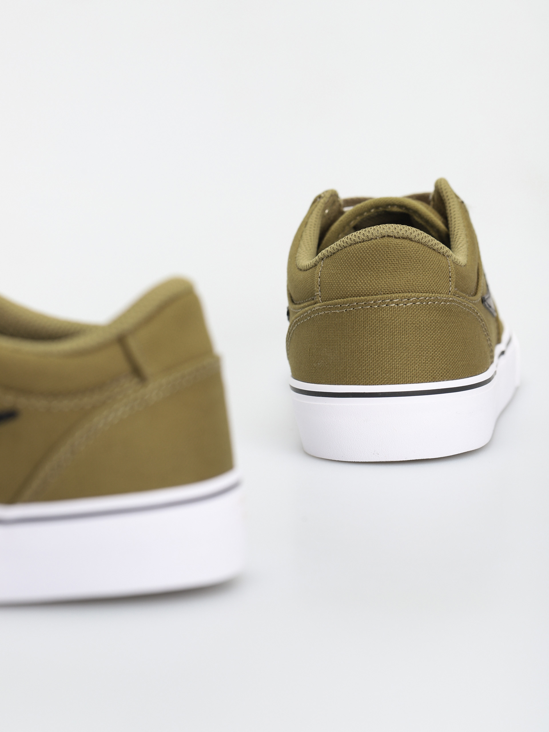 Nike SB Chron 2 Canvas Shoes (pilgrim/black pilgrim white)