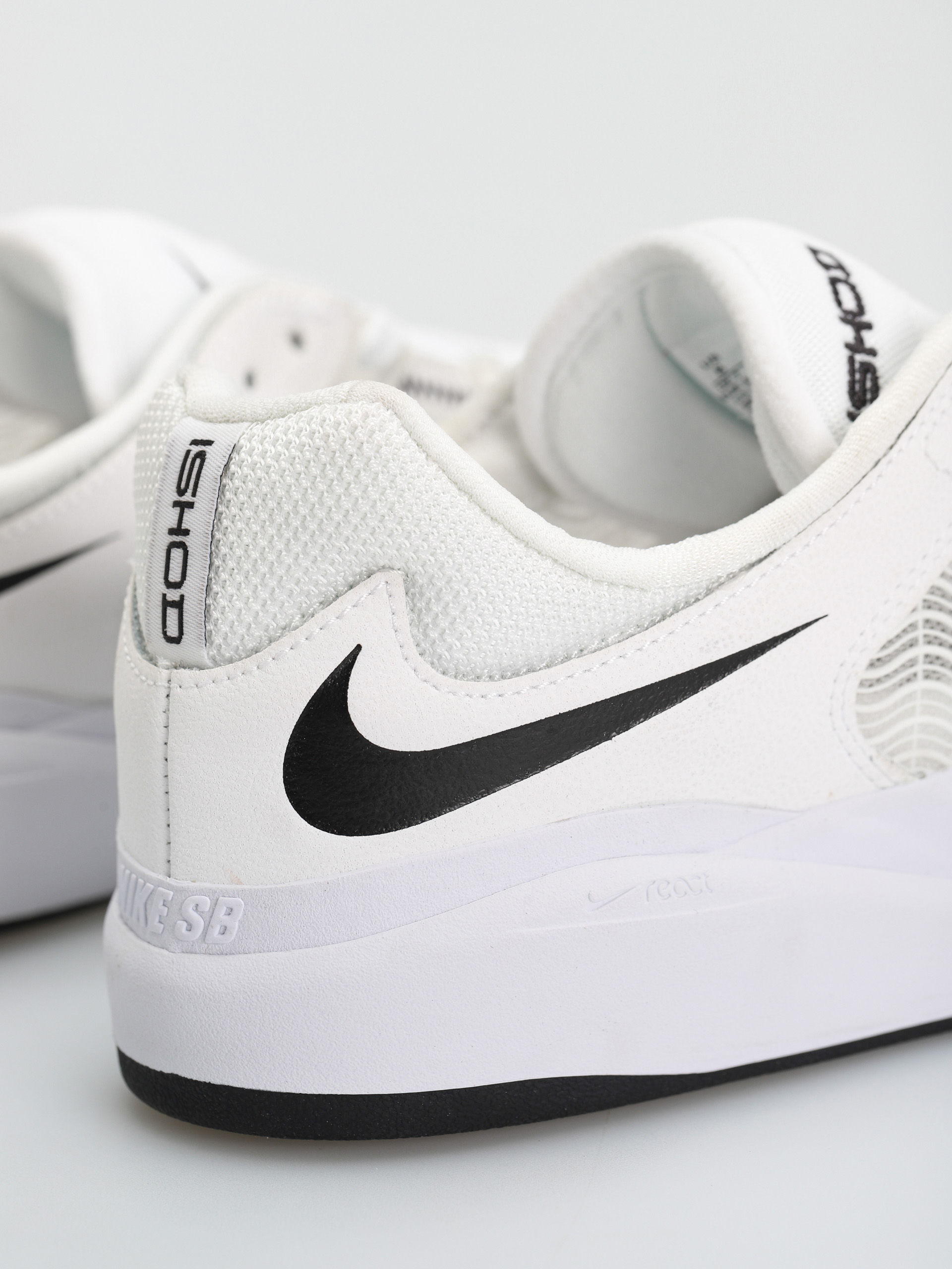 Nike SB Ishod Prm Shoes (white/black white black)
