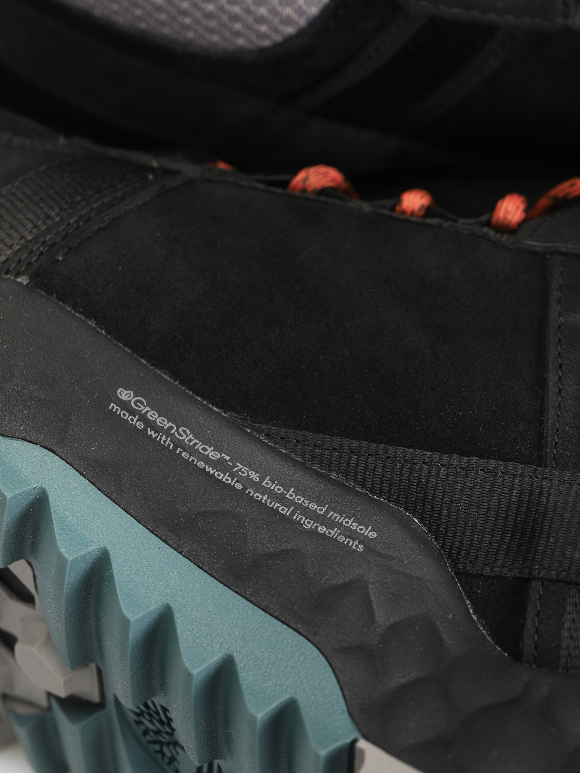 Timberland Solar Wave Lt Mid Wp Shoes (black suede)