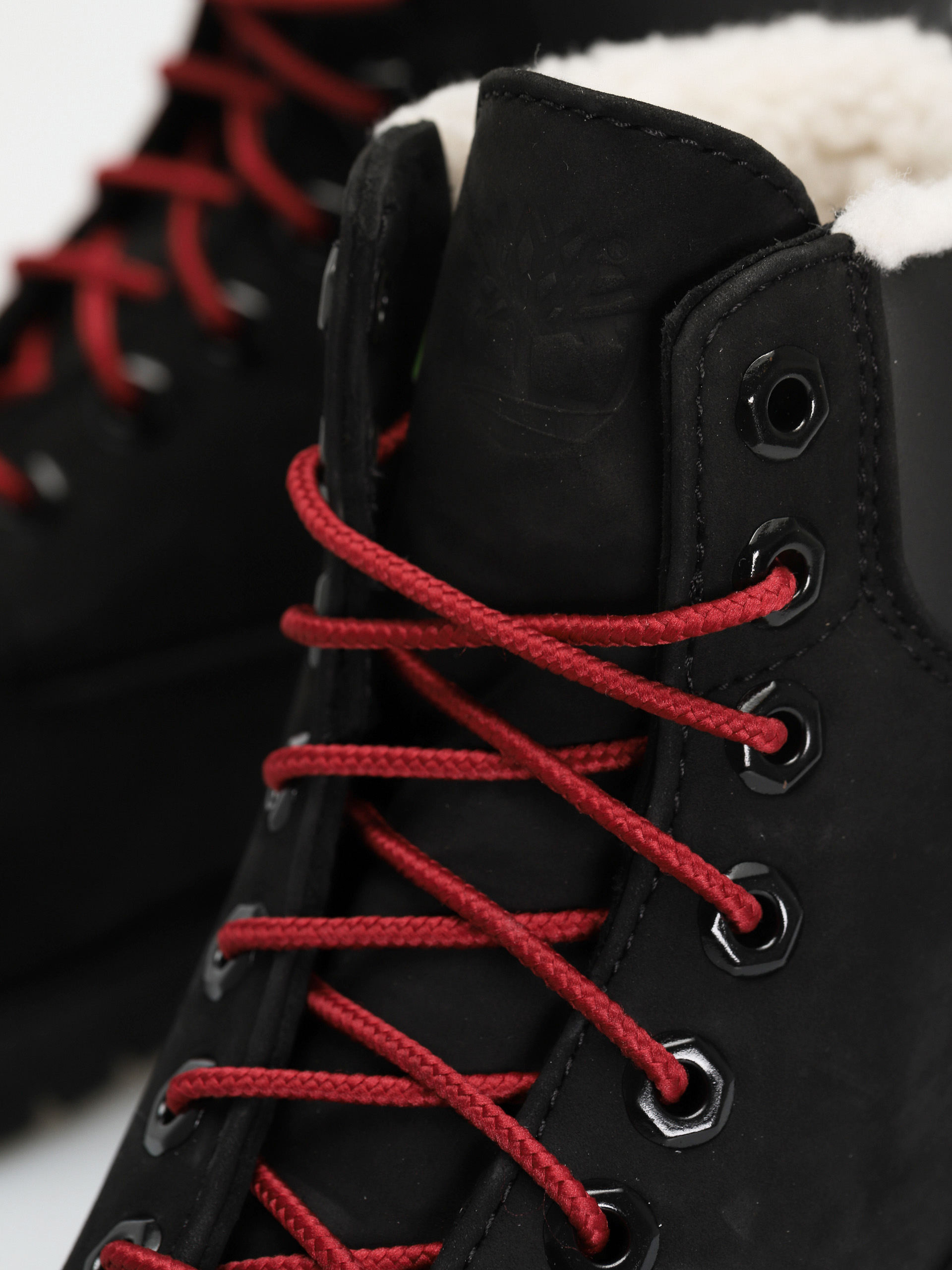 Timberland 6 In Premium Fur/Warm Lin Shoes (black nubuck/red)