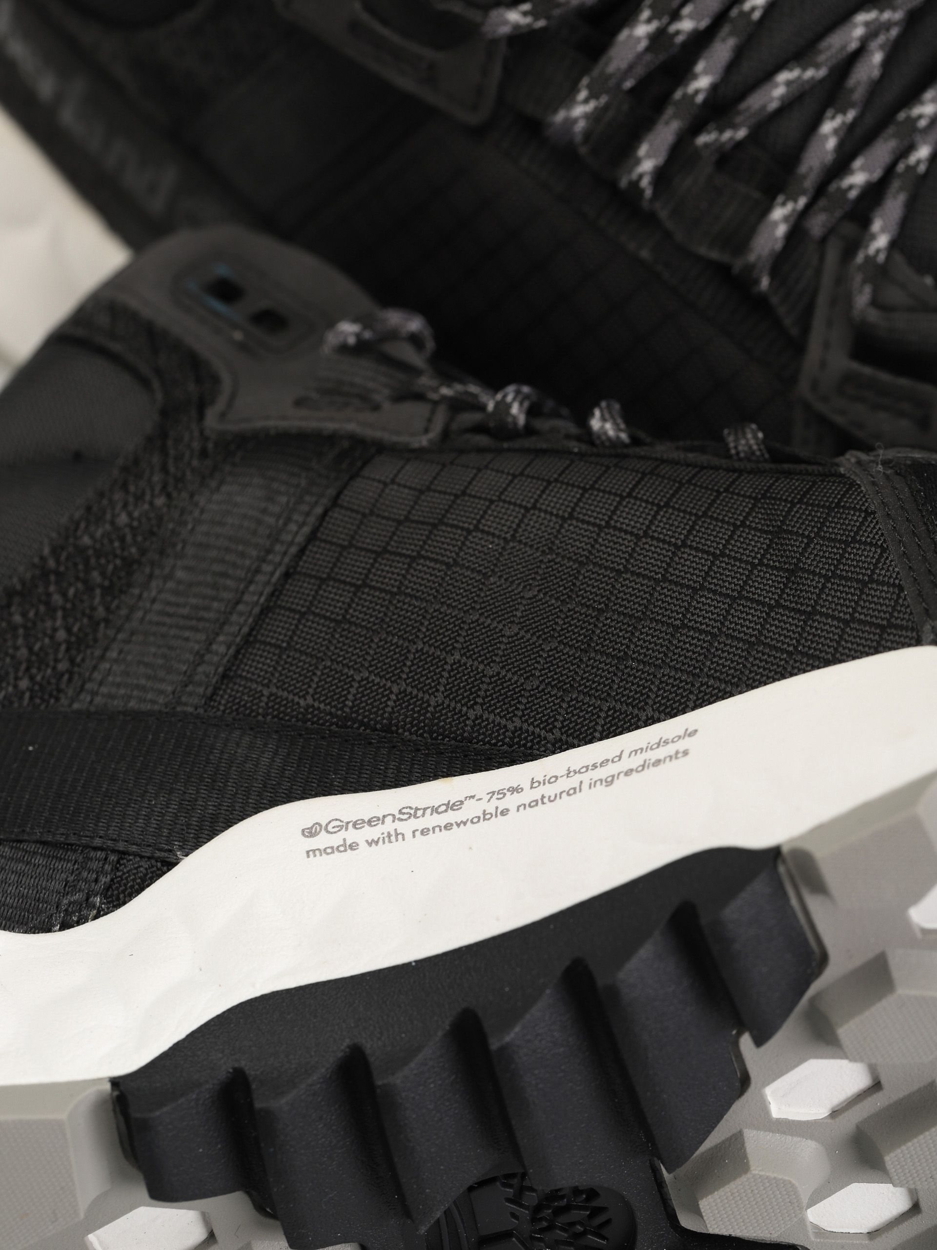 Timberland Solar Wave Lt Mid Schuhe (black mesh)