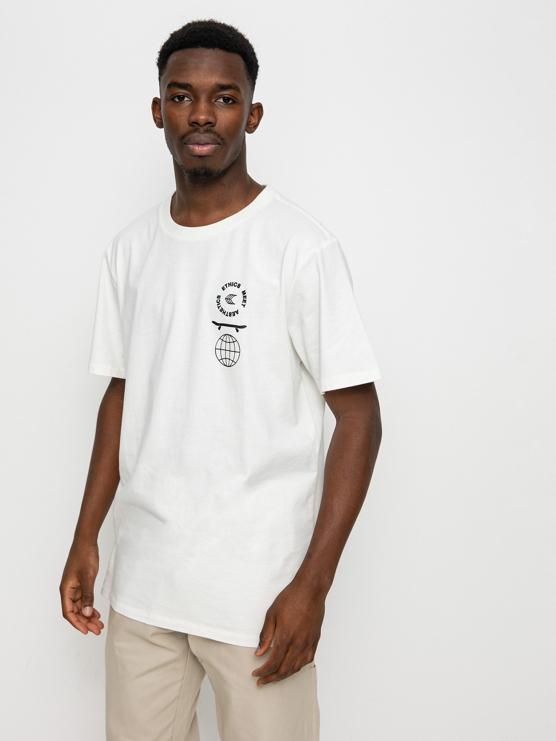 Cariuma Ethics meet Aesthetics T-shirt (off white)