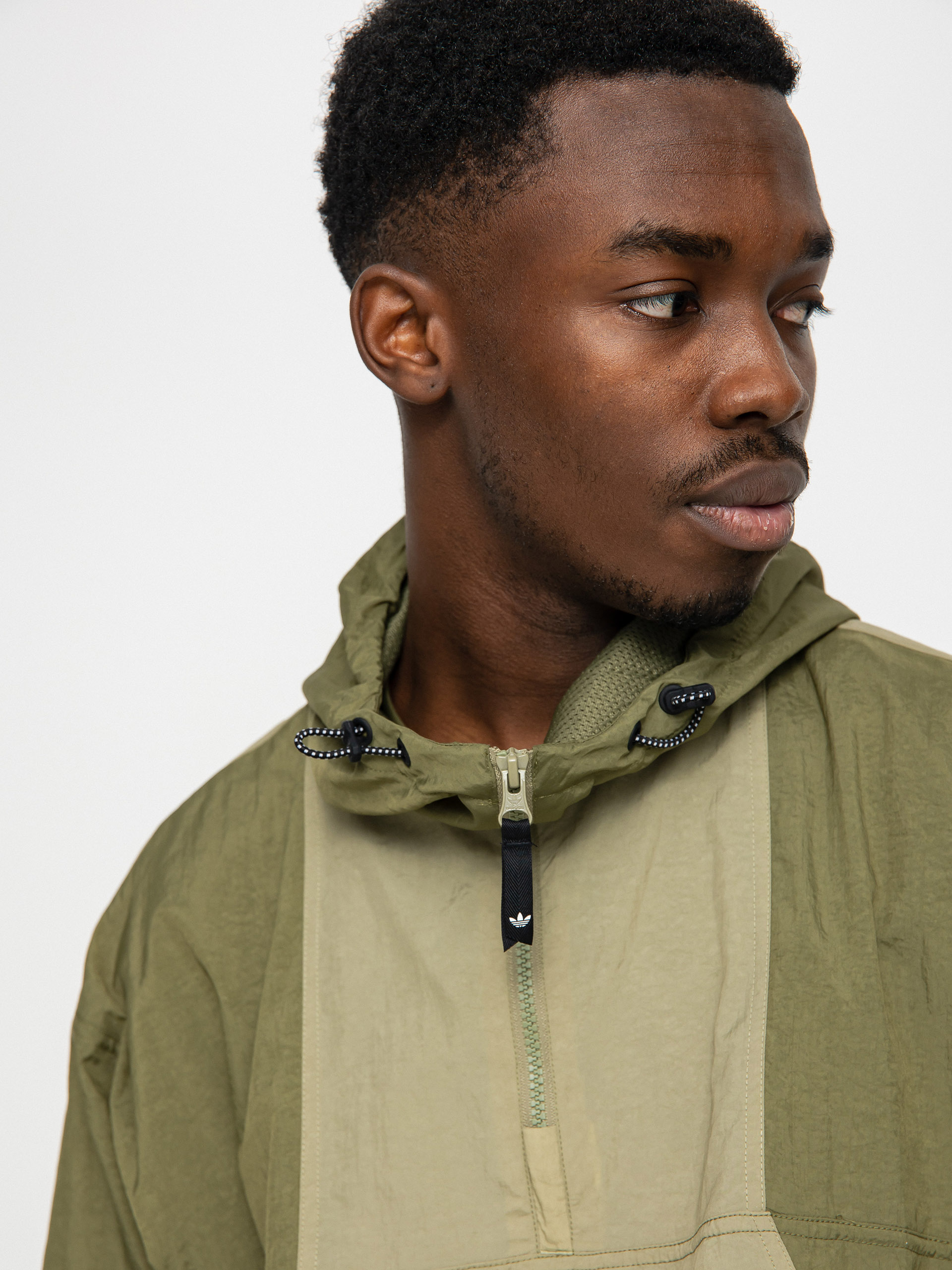 adidas Anorak Wndbrkr Jacket (focoli/orbgrn/orbgrn)