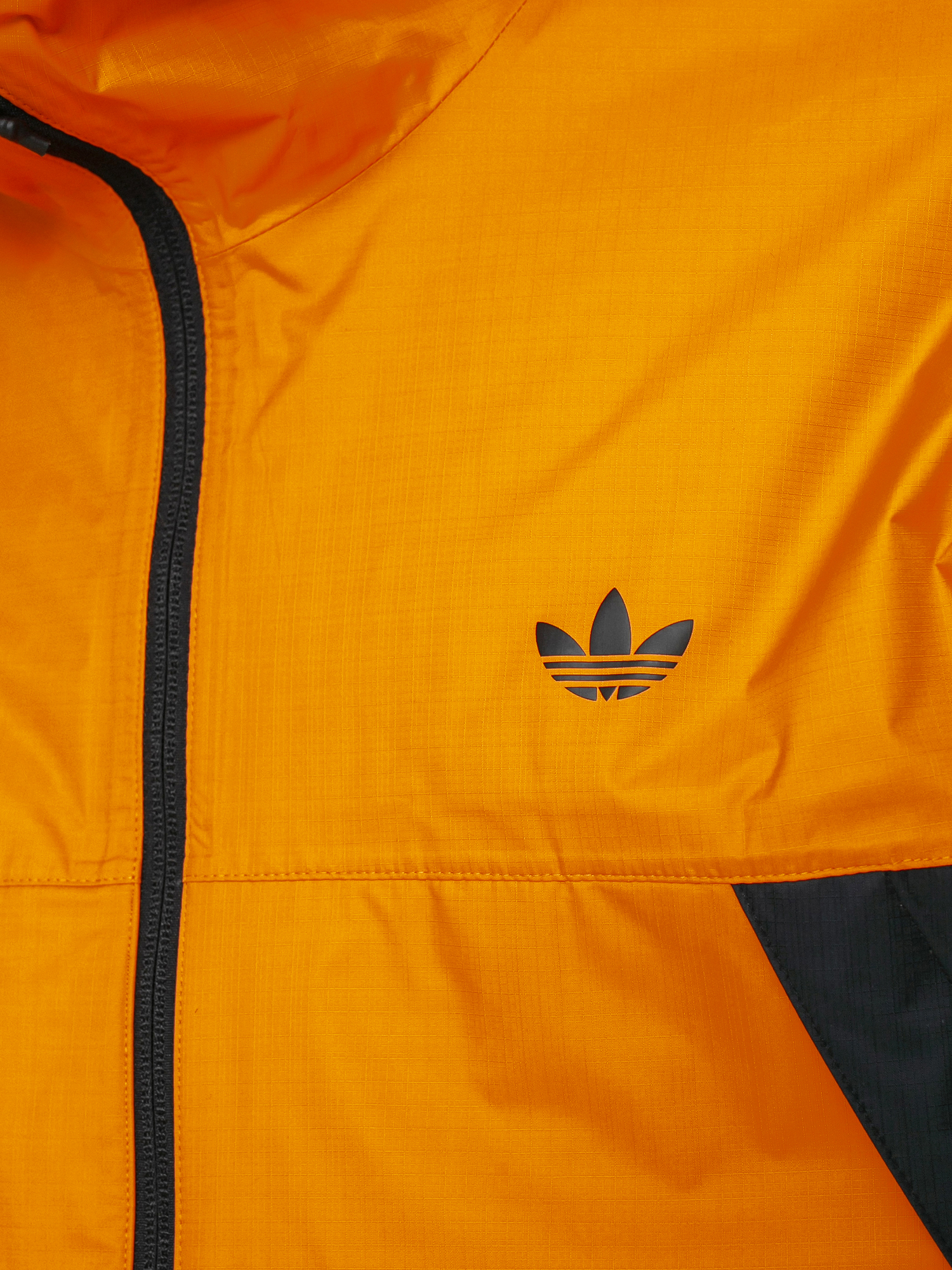 adidas Tech Shell Jacket (black/focora)