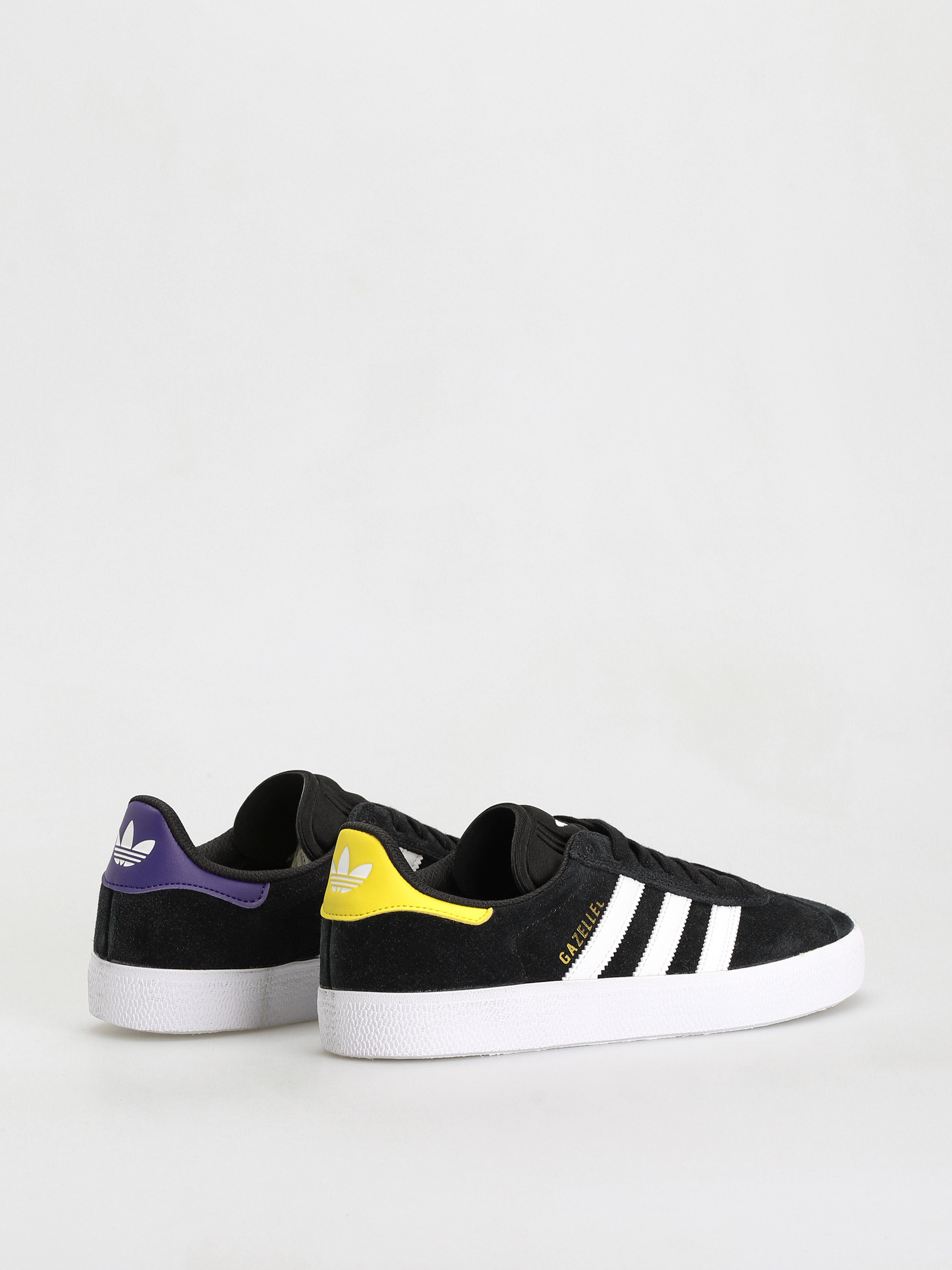 adidas Gazelle ADV Shoes (cblack/ftwwht/cblack)