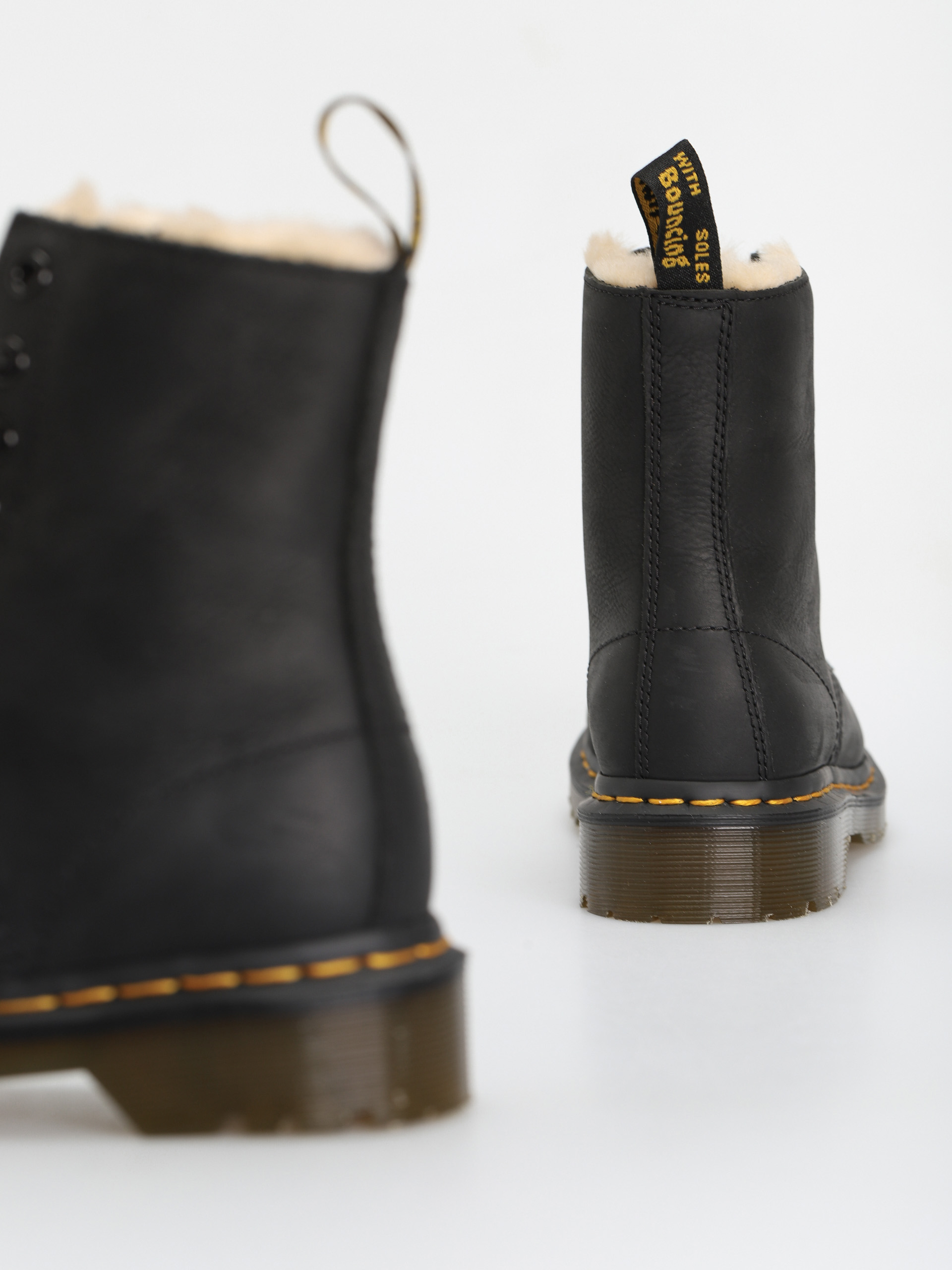 Dr. Martens 1460 Serena Schuhe Wmn (black wyoming)