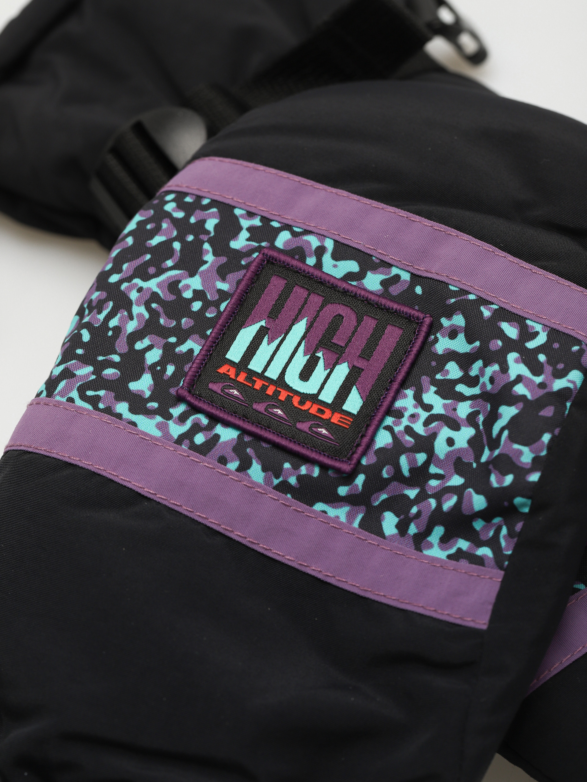 Quiksilver Broad Peak Mitt Gloves (grape compote high altitude ca)