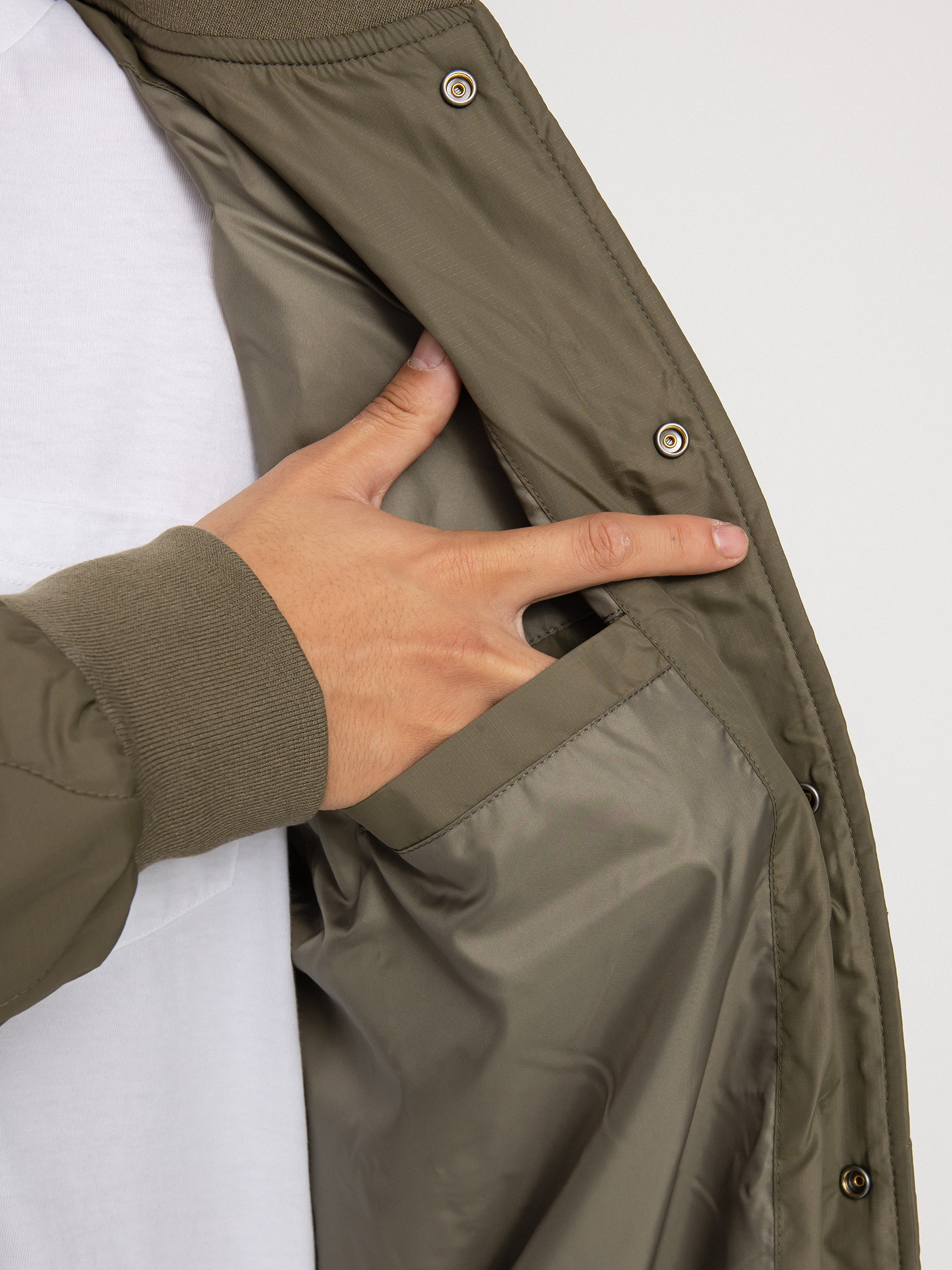 Brixton Dillinger Quilted Bomber Jacket (military olive)