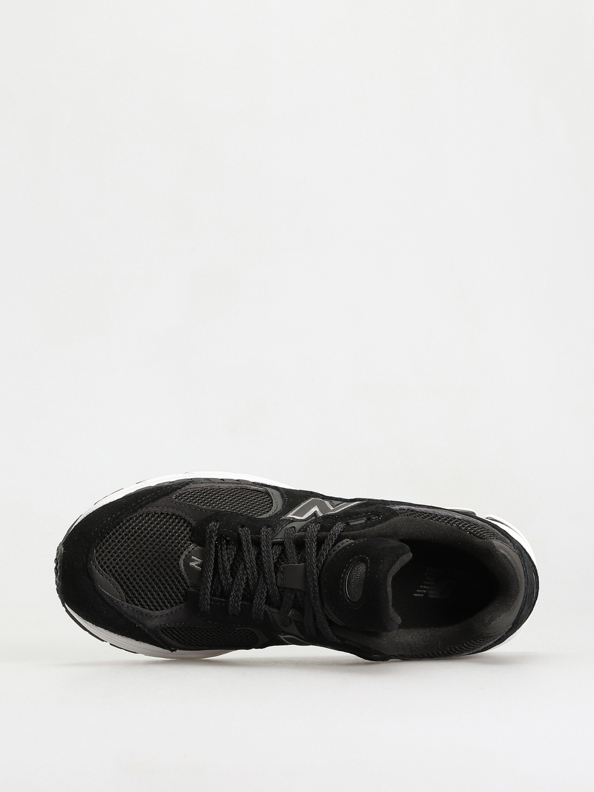 New Balance 2002 Shoes (black)