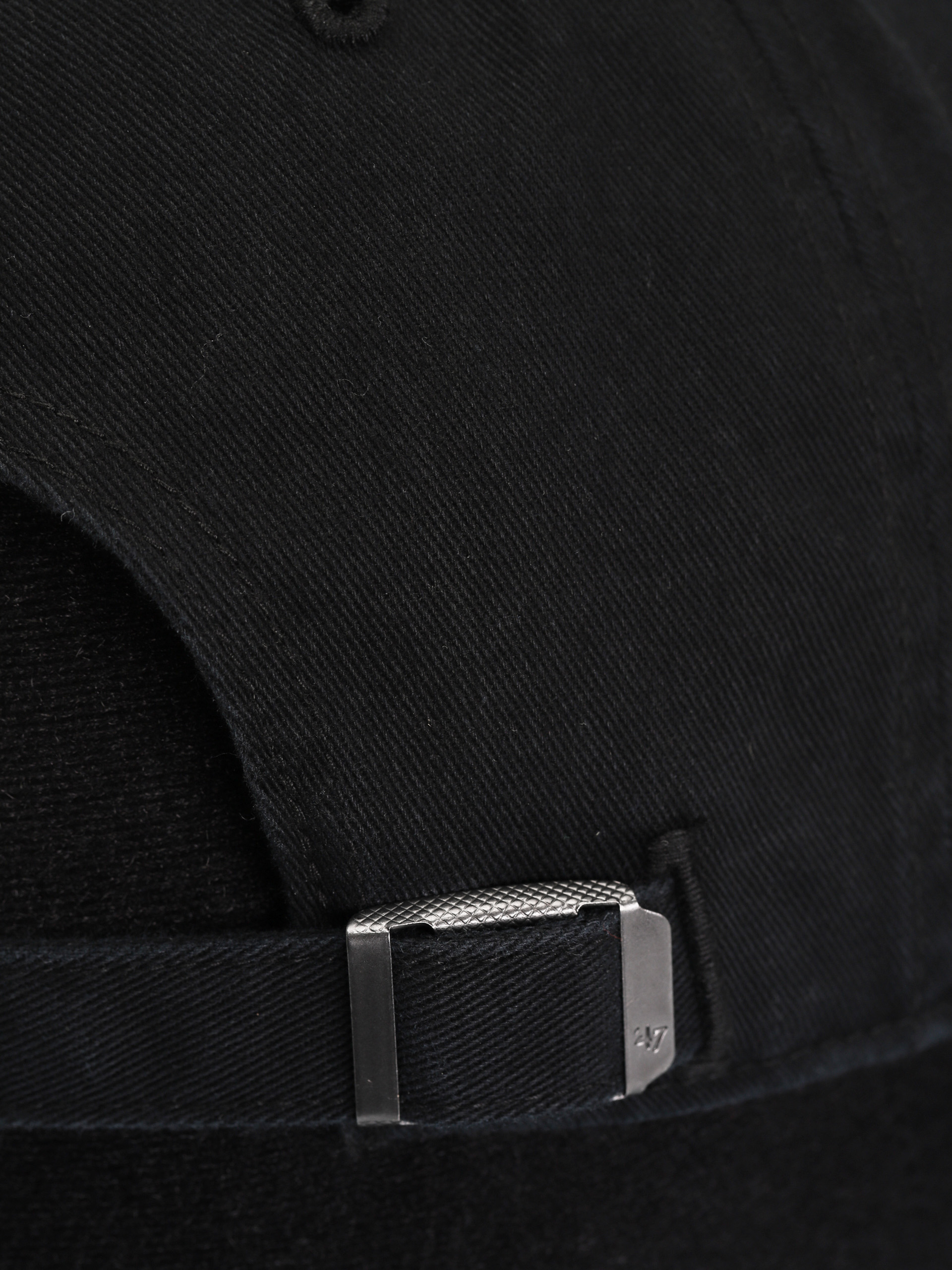 47 Brand Holiday Base Runner Ghost 47 Clean Up Cap (black)