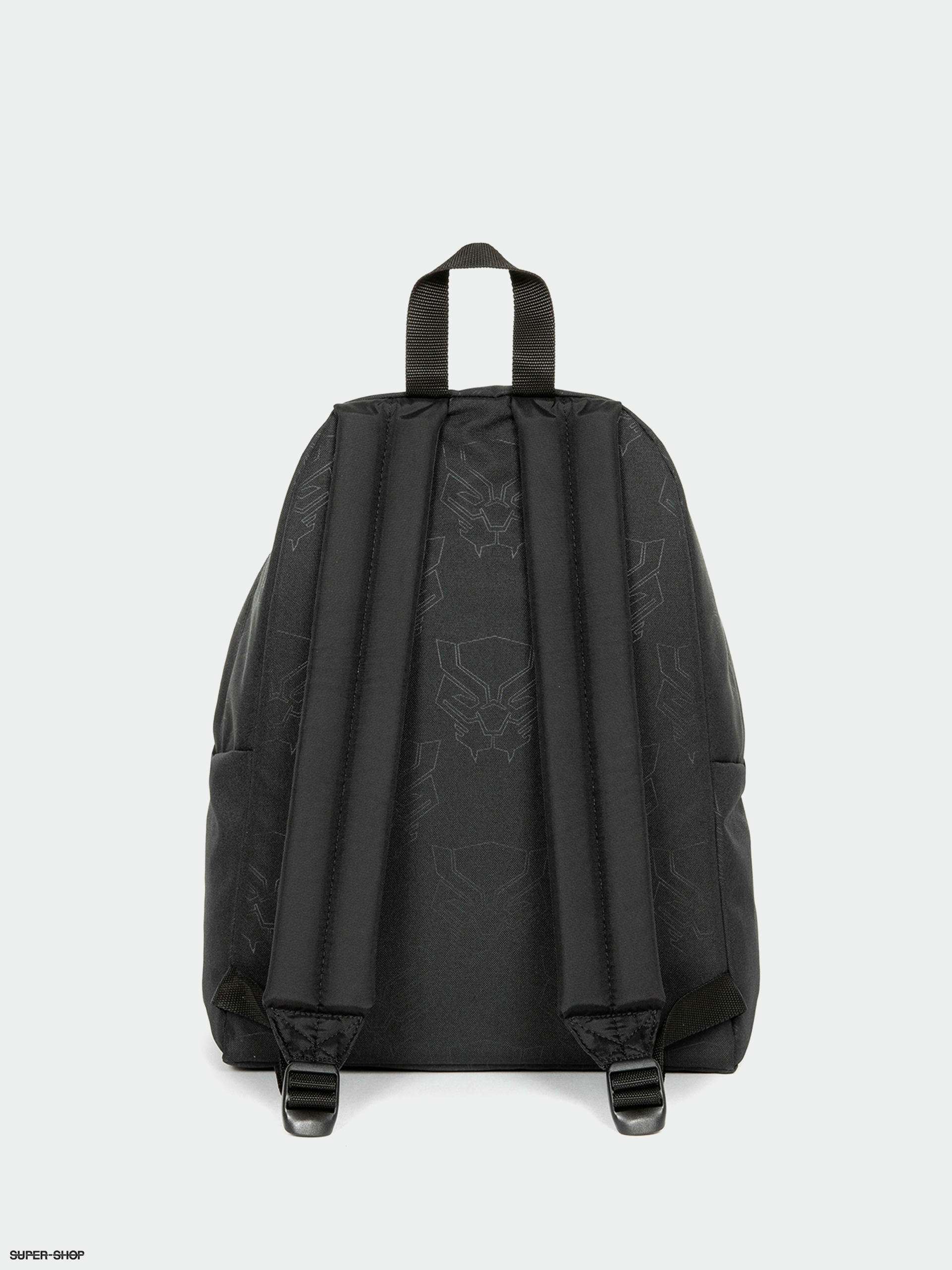 Eastpak company 2025