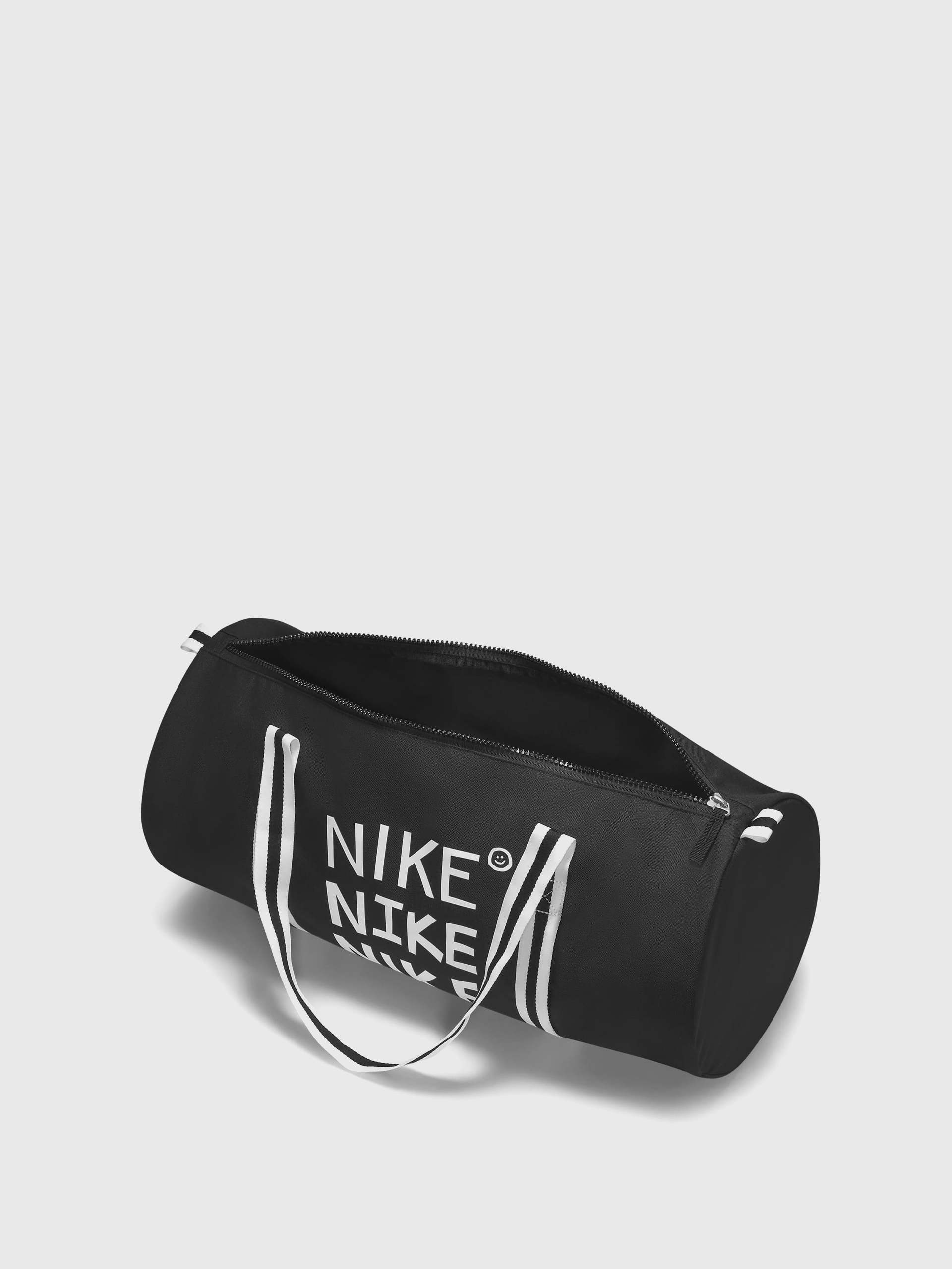 Nike SB Heritage Duffel Bag (black/black/white)