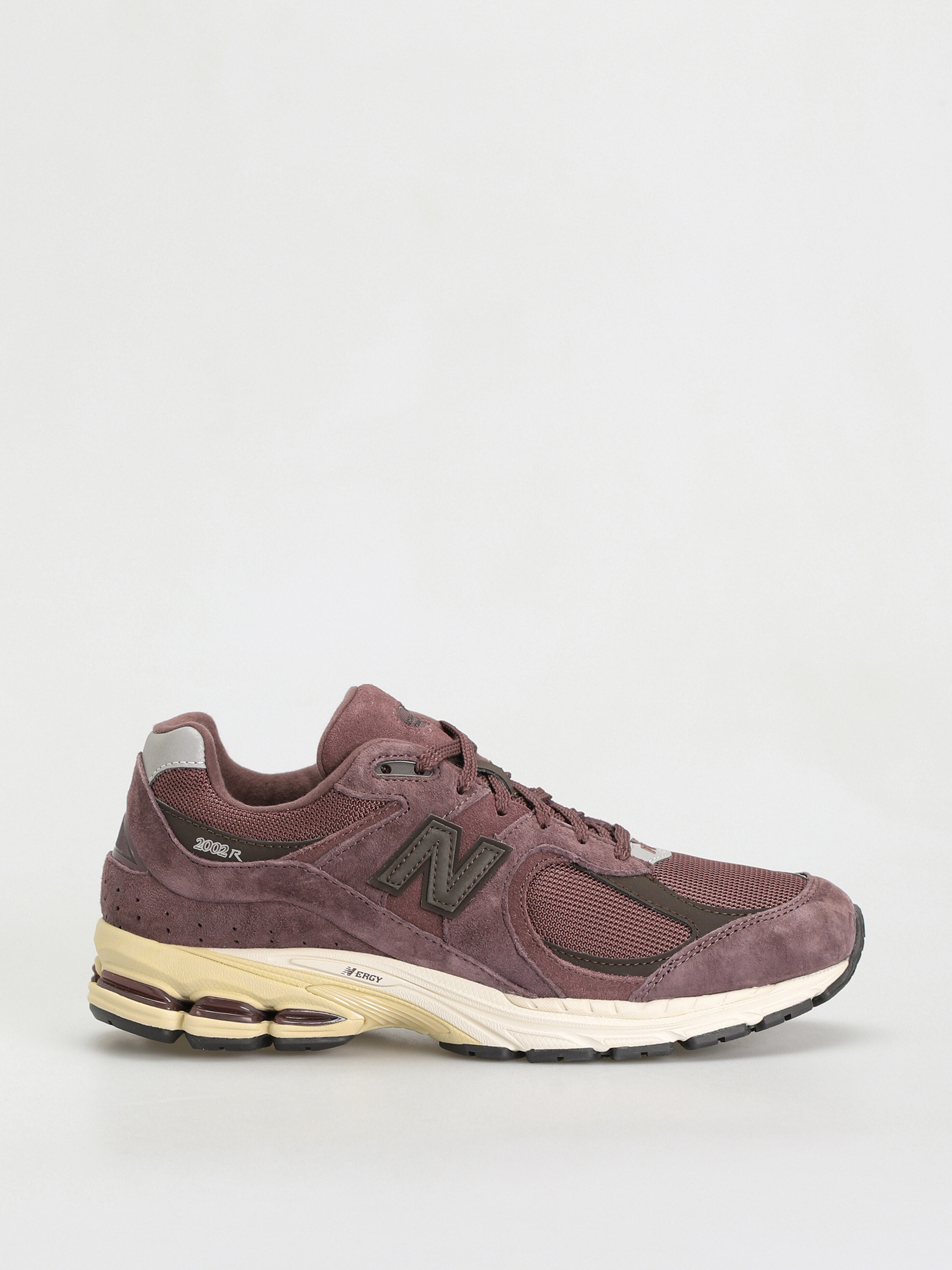 New Balance 2002 Shoes (brown)