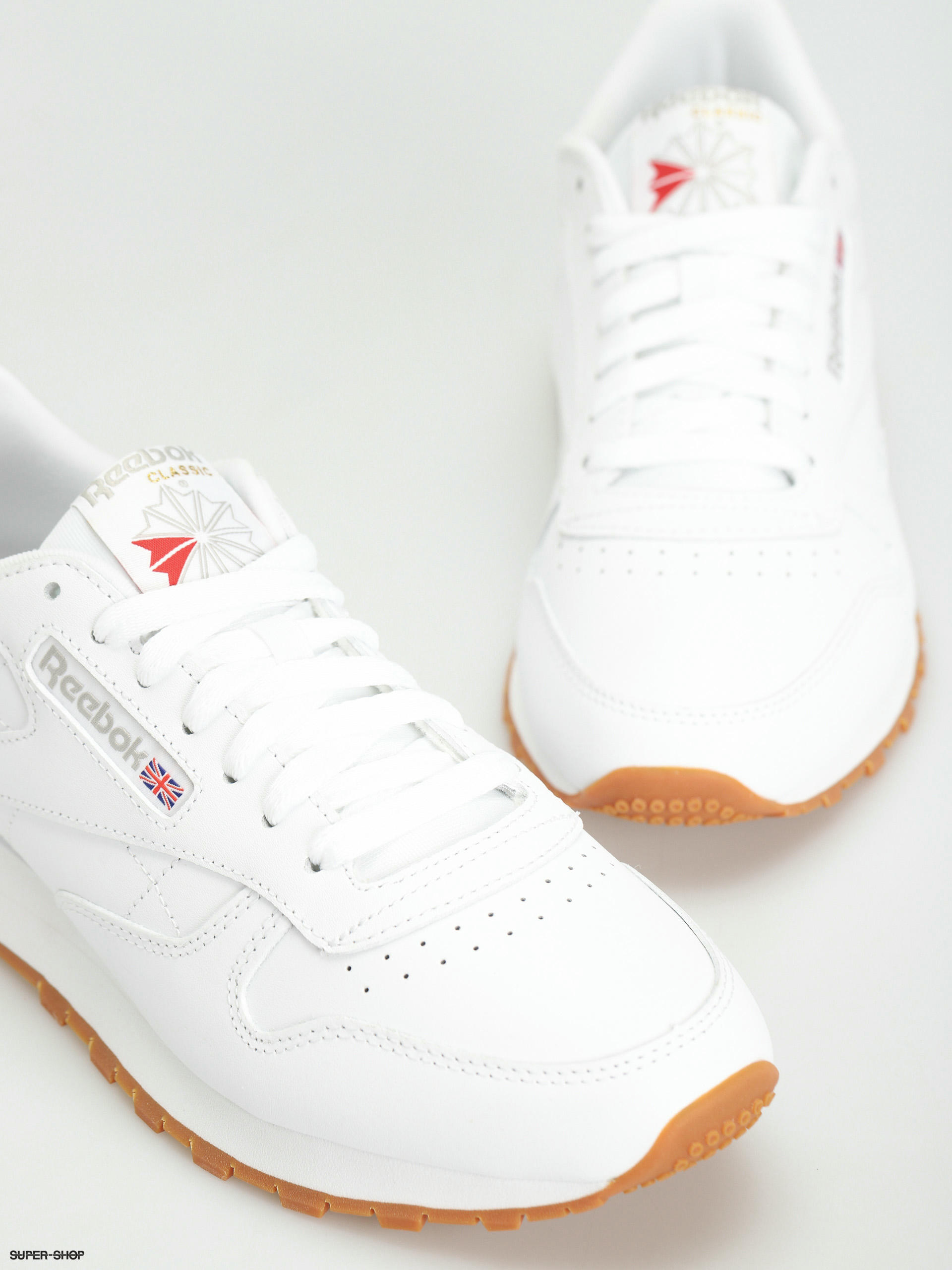 Reebok Classic Leather Shoes ftwwht pugry3 rbkg03