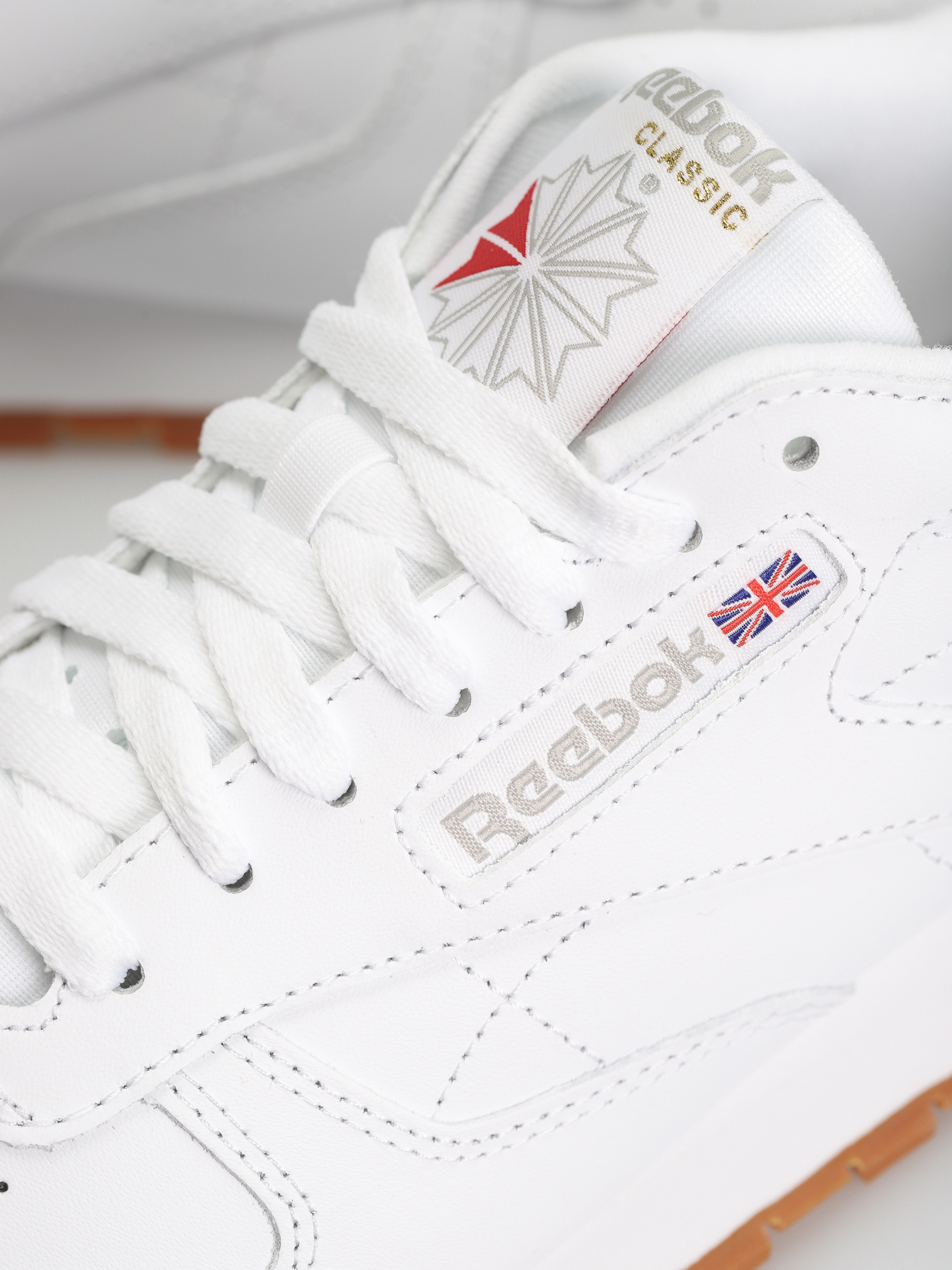 Reebok Classic Leather Schuhe (ftwwht/pugry3/rbkg03)