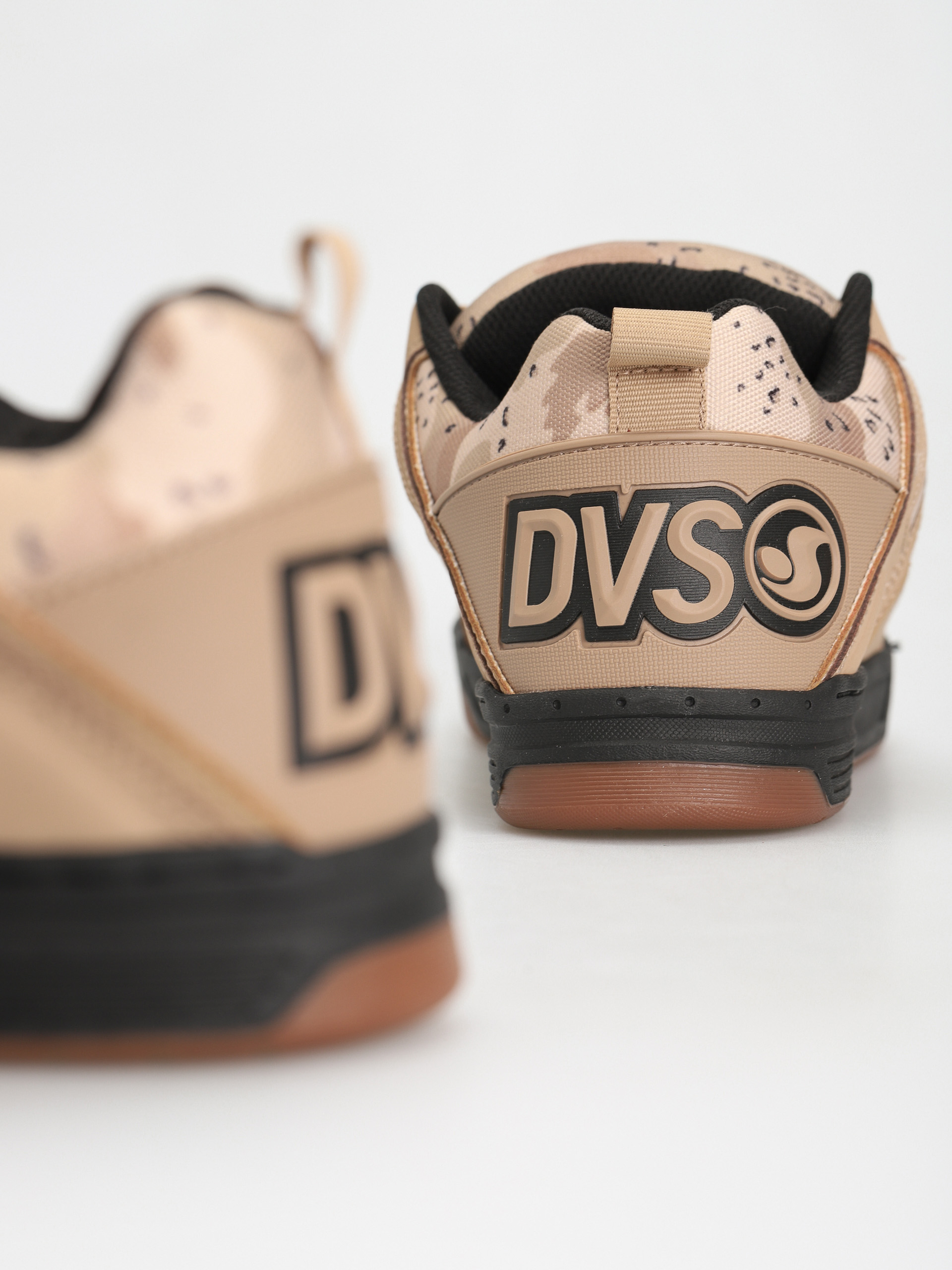 DVS Comanche Shoes (tan camo black leather)